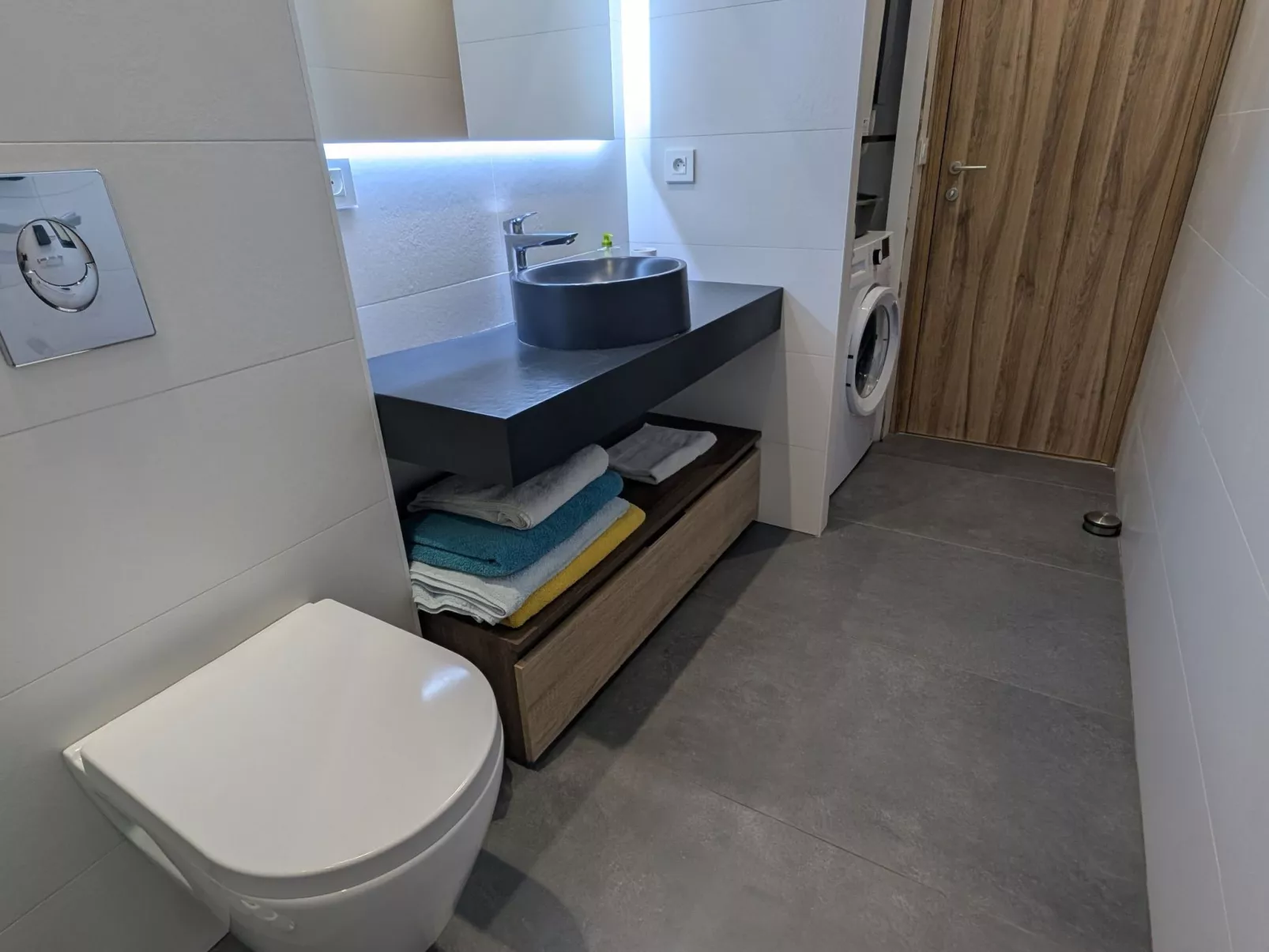 Studiowohnung mit Wallbox-Drinnen