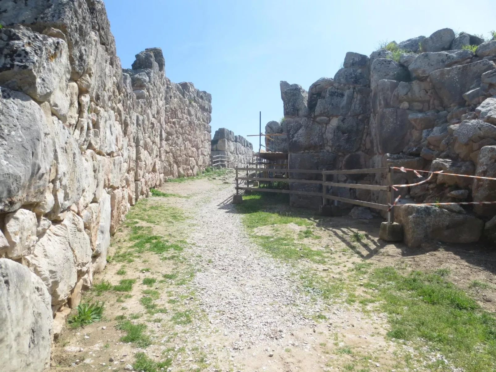 Zesa mit Balkon und Meerblick-Draußen