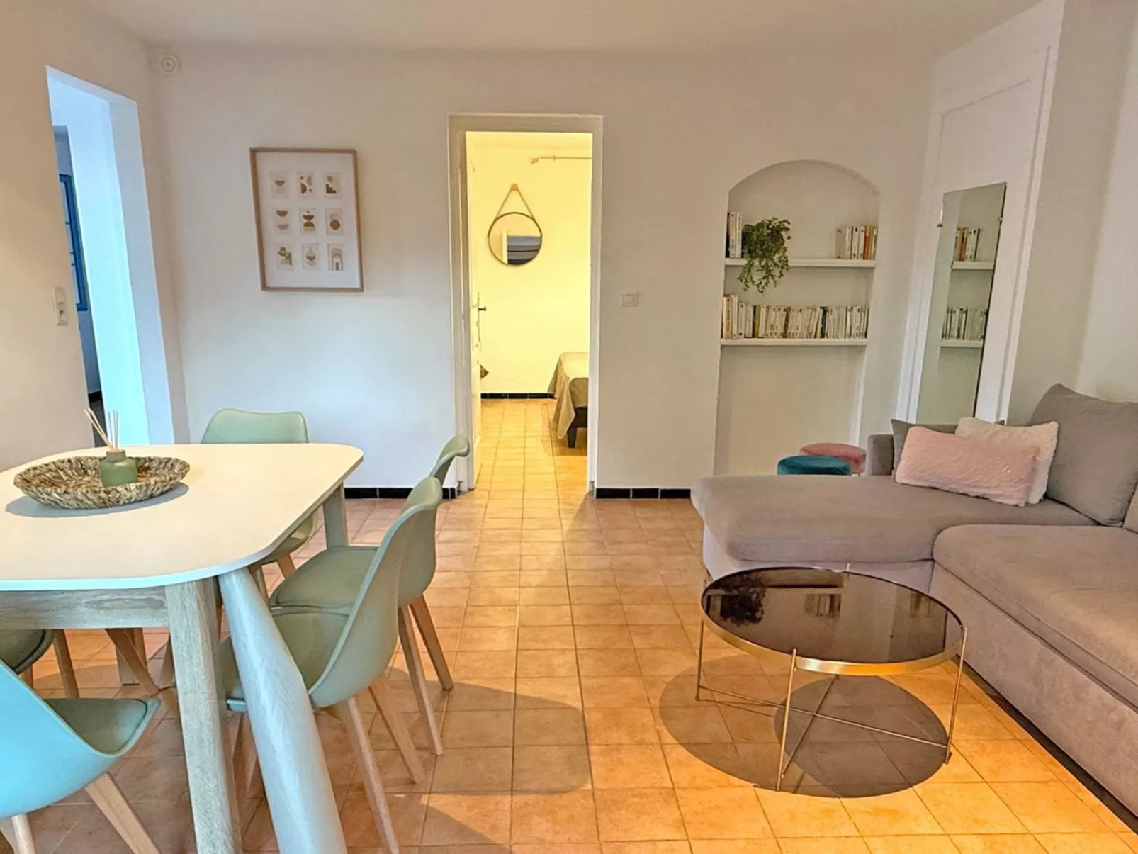 Appt T3 - Jardin - Piscine Privée - Ste Maxime - Drinnen