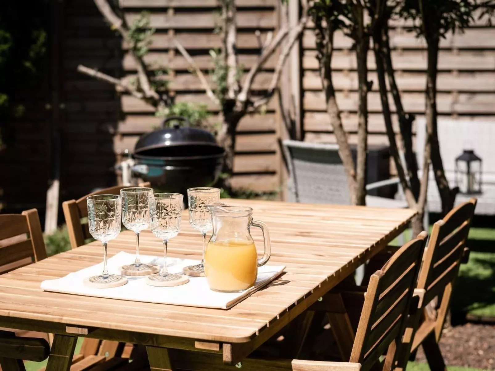 Villa Eden Bleu - Haus in Südlage mit beheiztem Pool und privatem Whirlpool-Outside