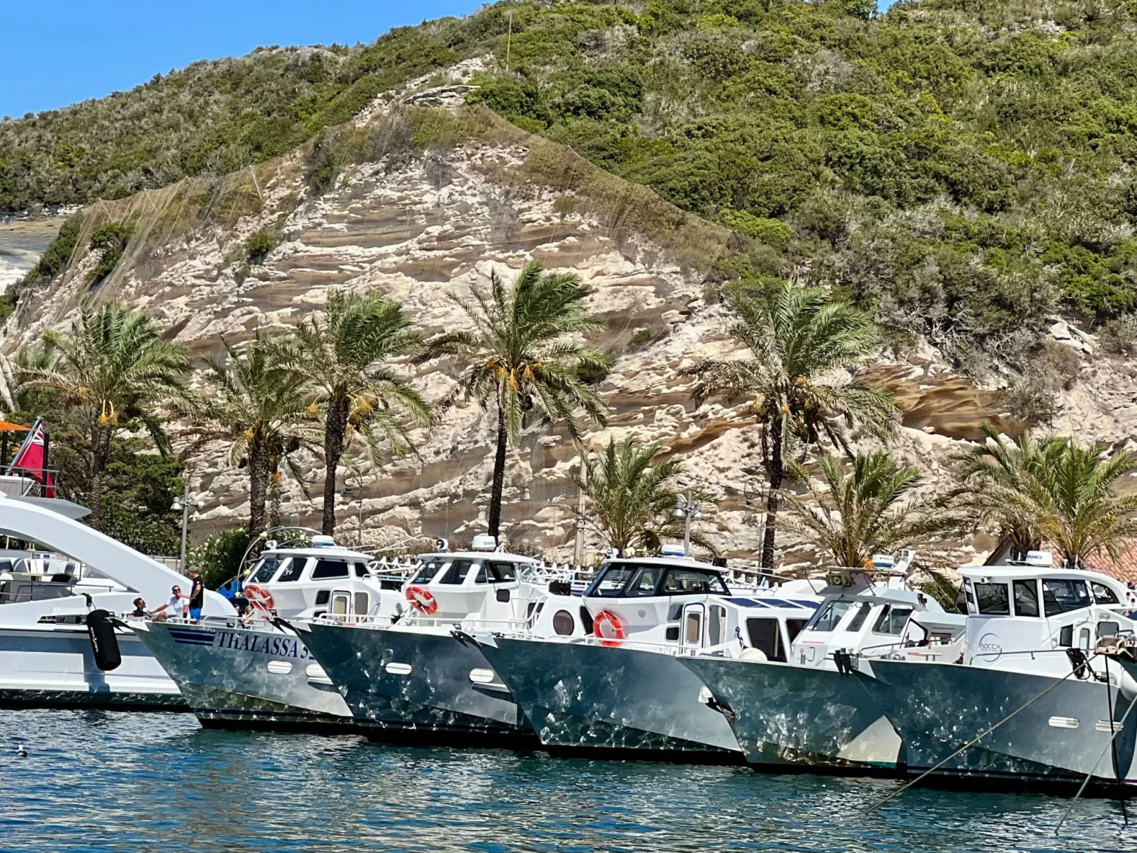 Neue Wohnung 2 Minuten vom Hafen entfernt-Dehors