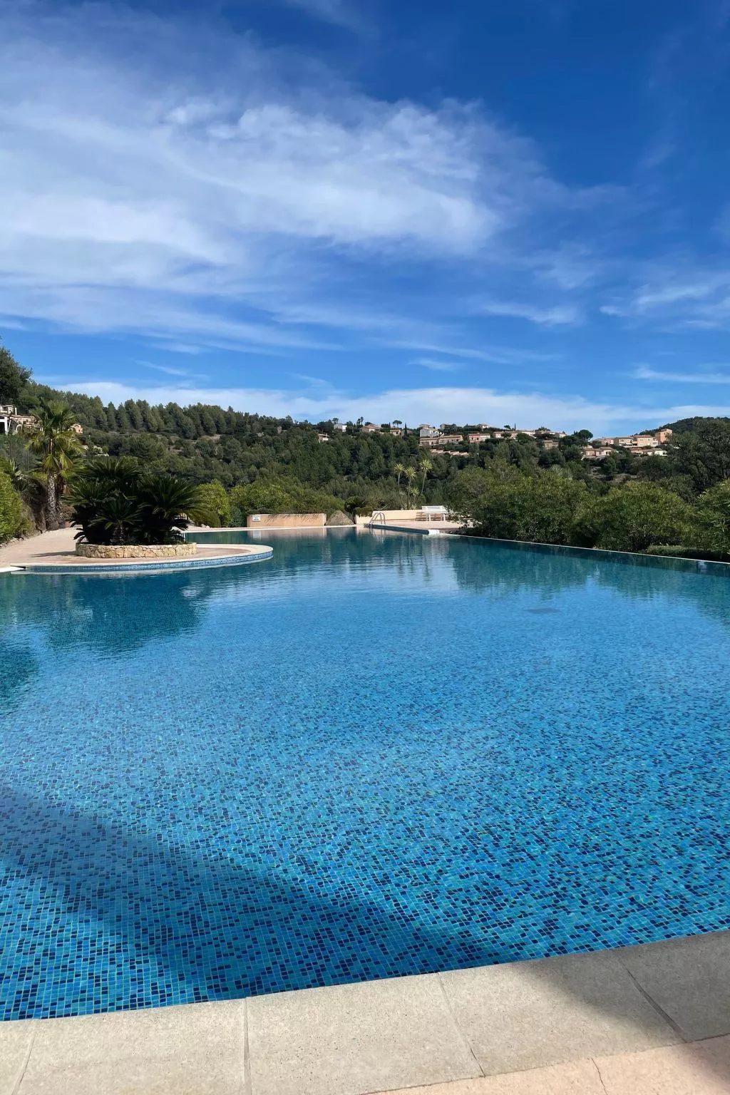 Les Palmiers-Draußen