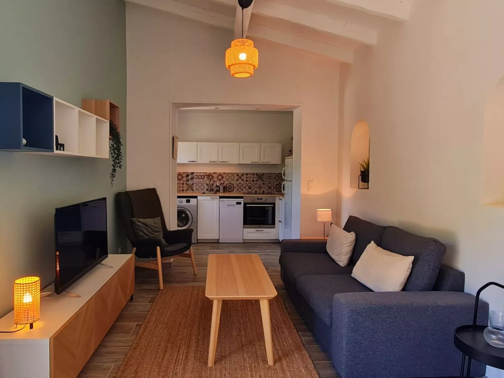 Im Herzen eines Weinguts, schattige Terrasse mit Meerblick, Pool - Image-tags.info