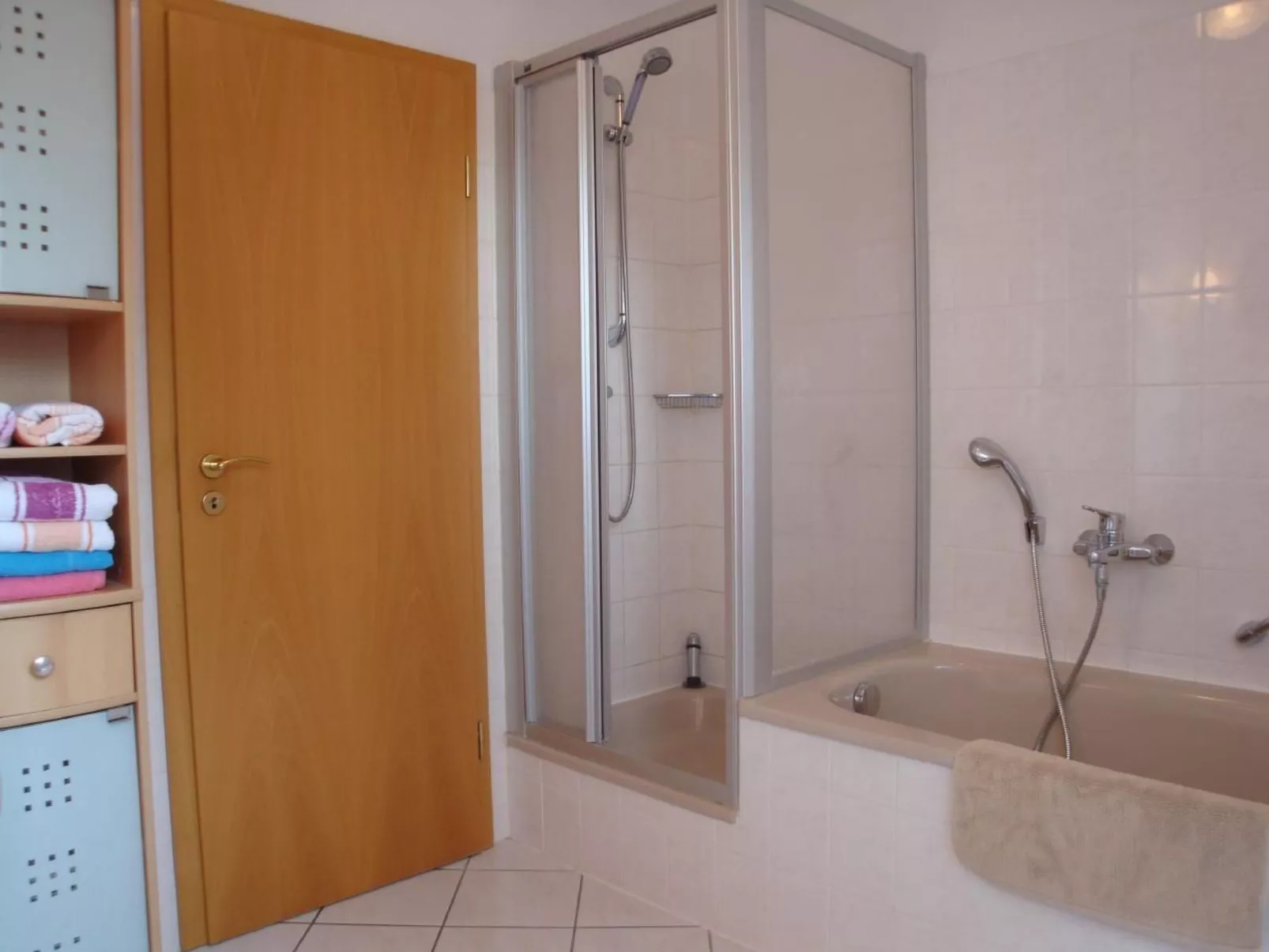 Bandow-Image-tags.info