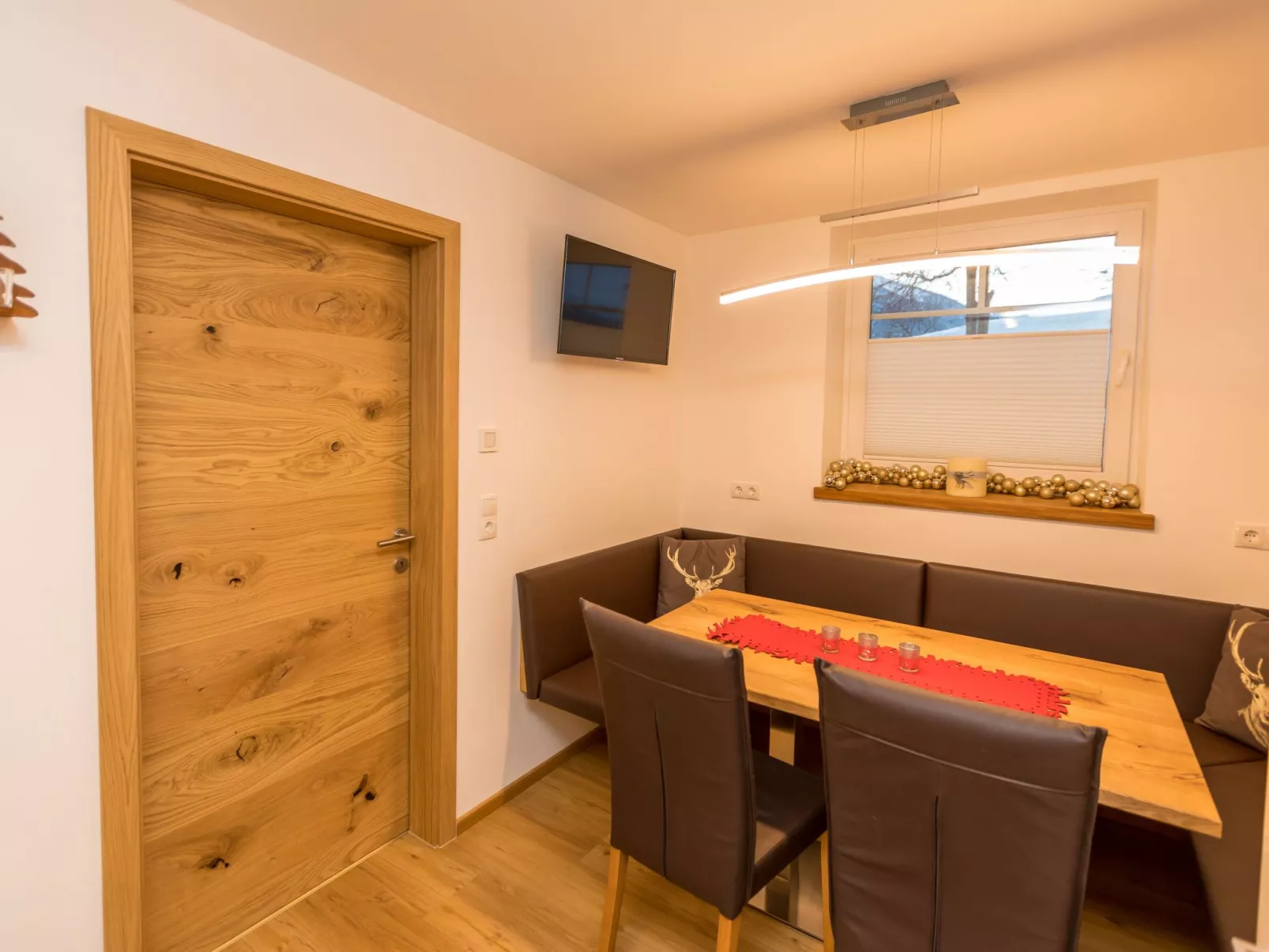 Neue Ferienwohnung in Mittersill mit Garten-Dedans