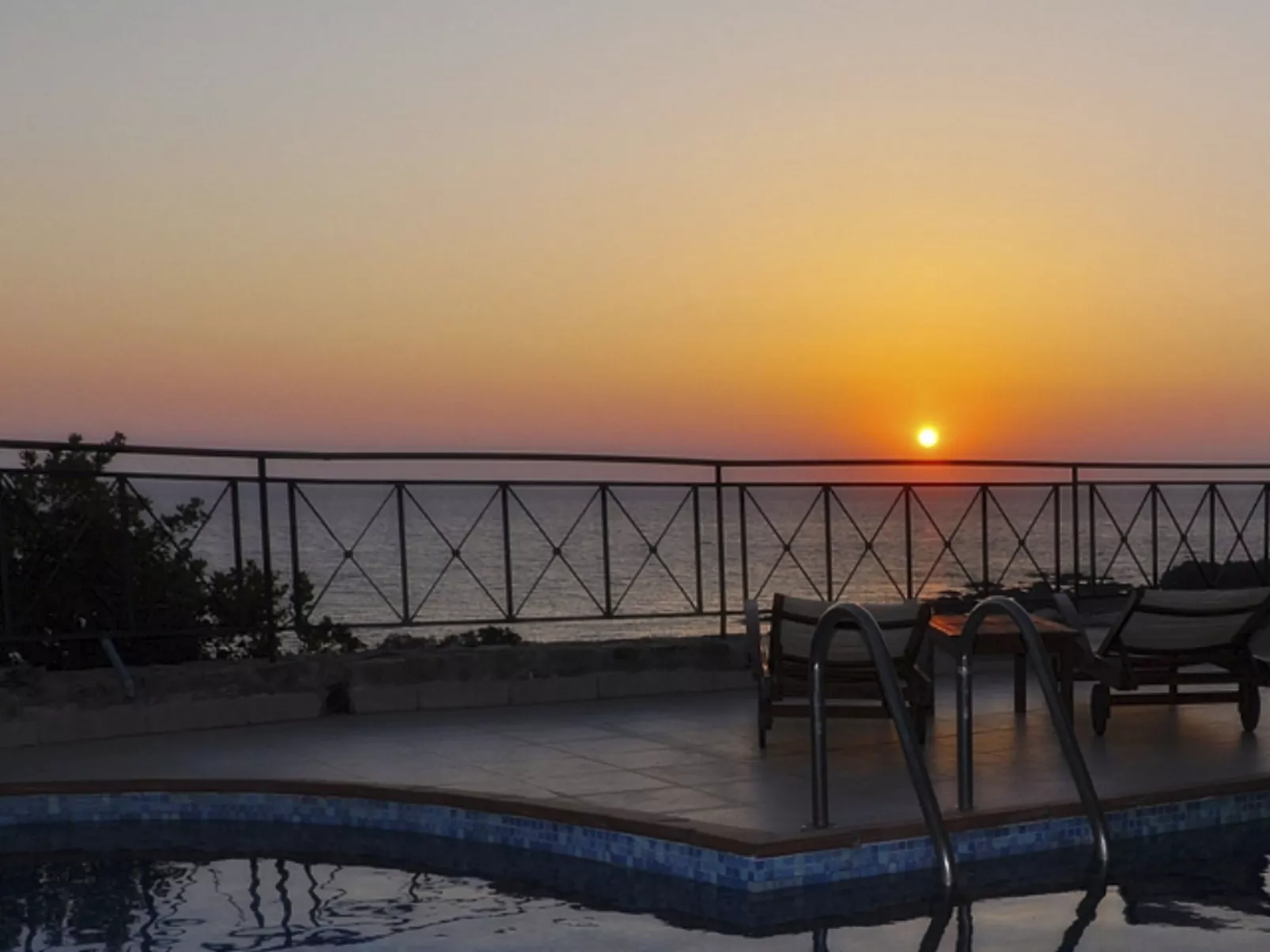 Steinvilla mit Meerblick bei Elafonissi-Draußen