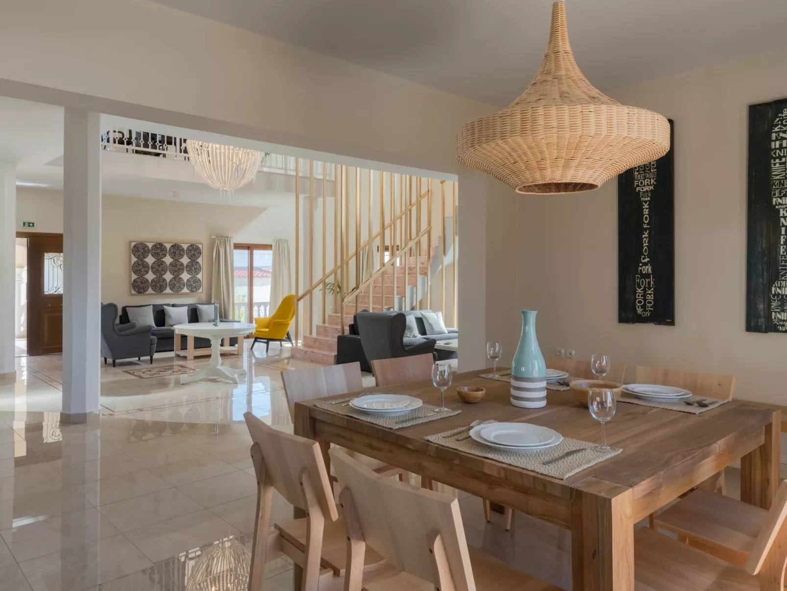 Geräumige Villa Evelyn für 10 Personen mit Pool-Inside