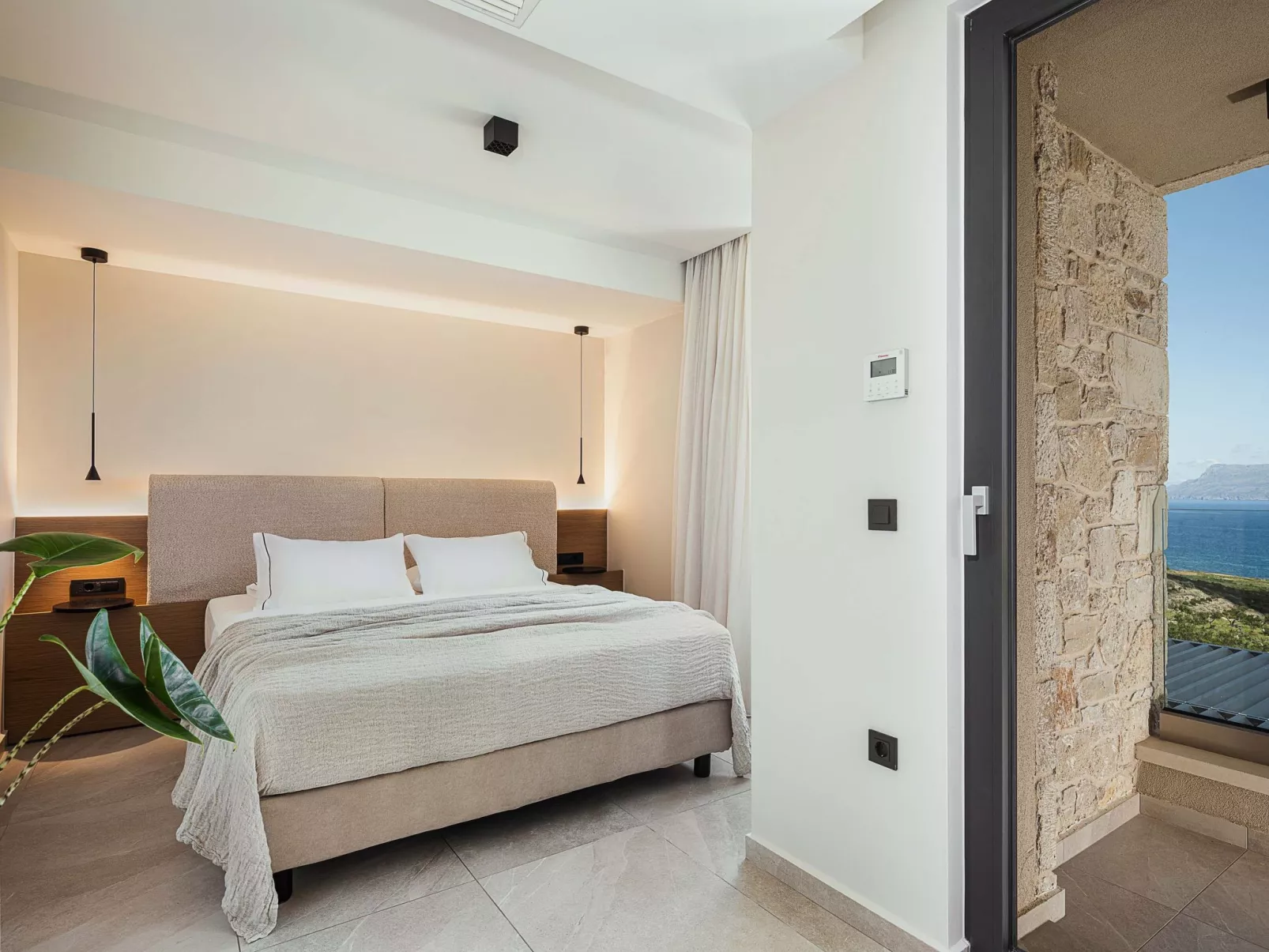 Rastoni Villa I 'Free' beheizter Pool, Panoramablick-Drinnen