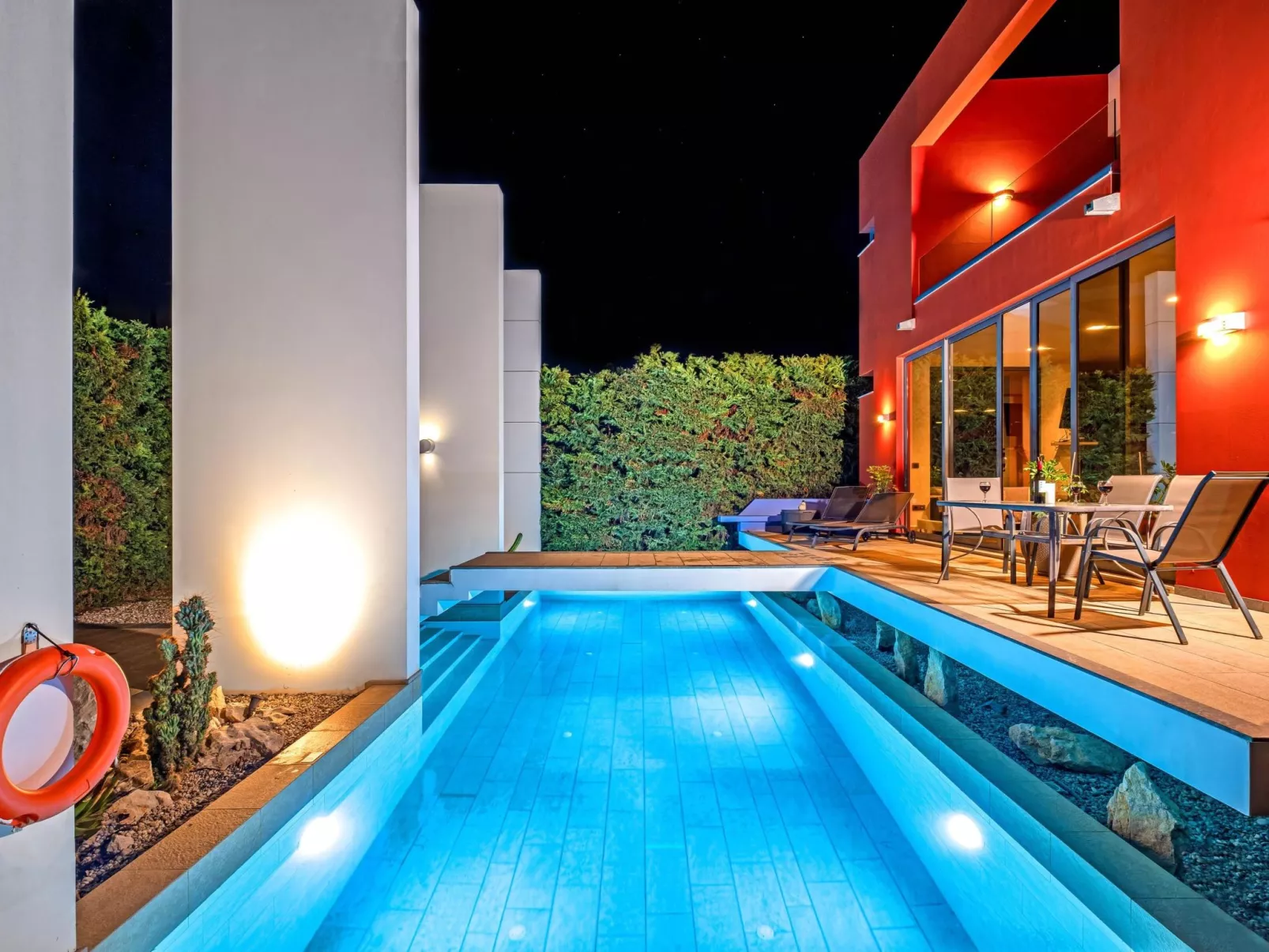 Charmante Mandelvilla auf der Insel Rhodos-Dehors