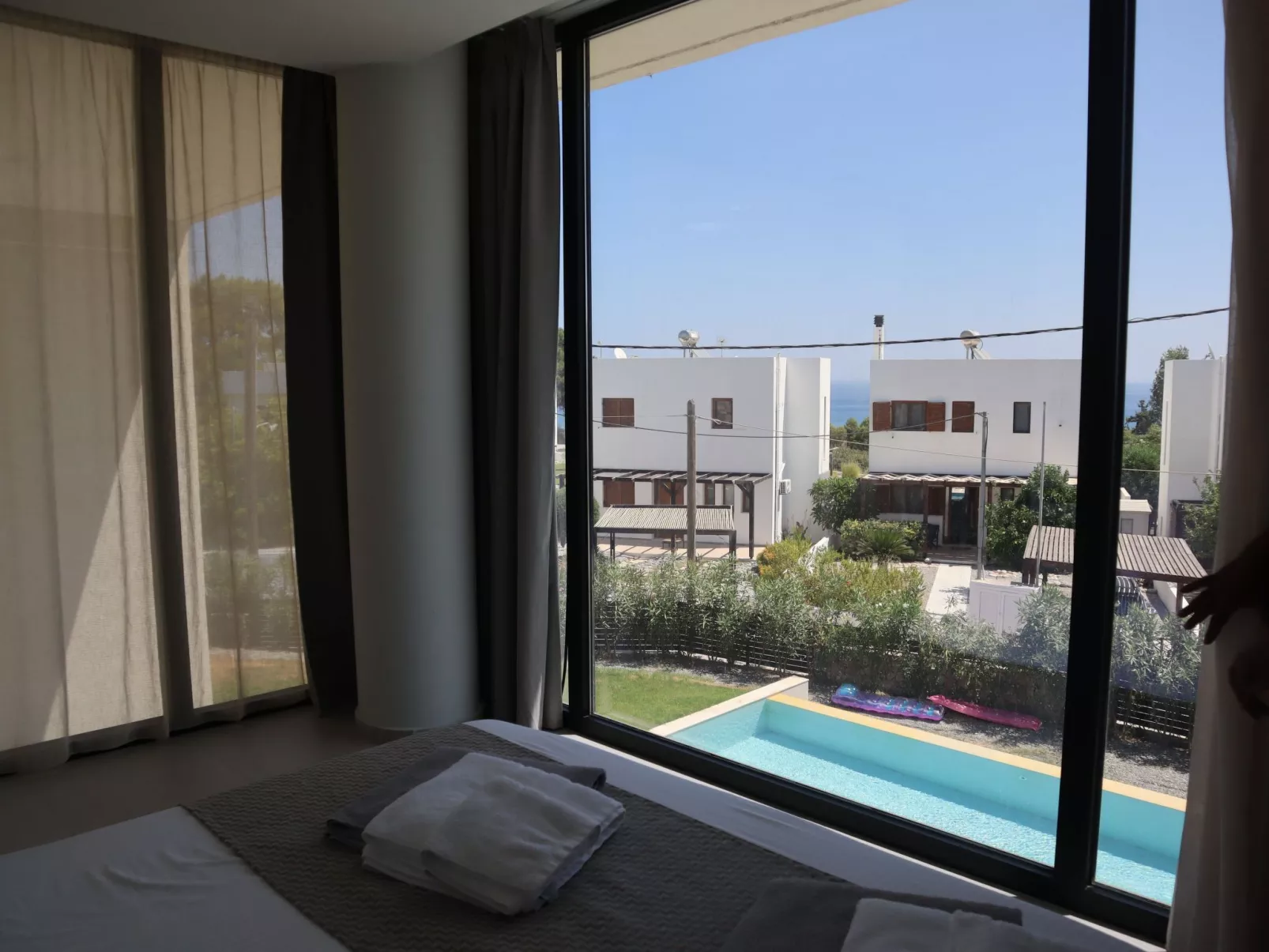 Trapezia Luxury Living - Morganit-Image-tags.info