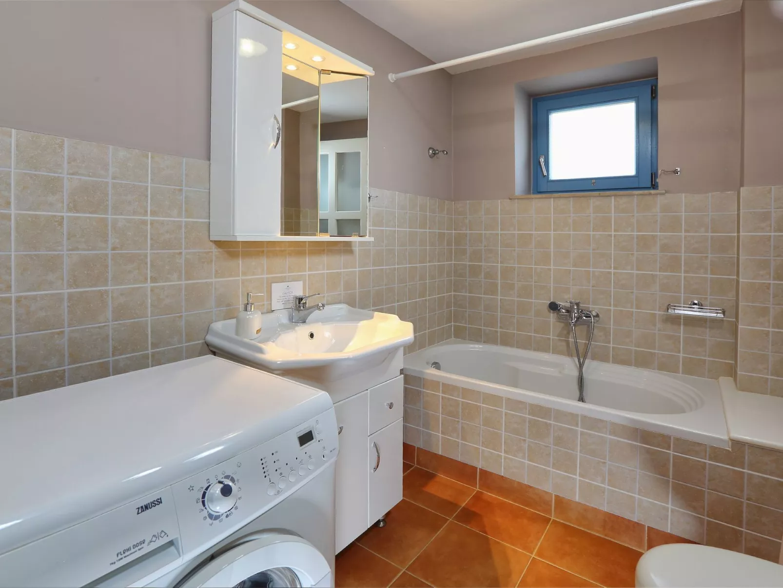 In Kolimvari mit privatem Pool-Drinnen