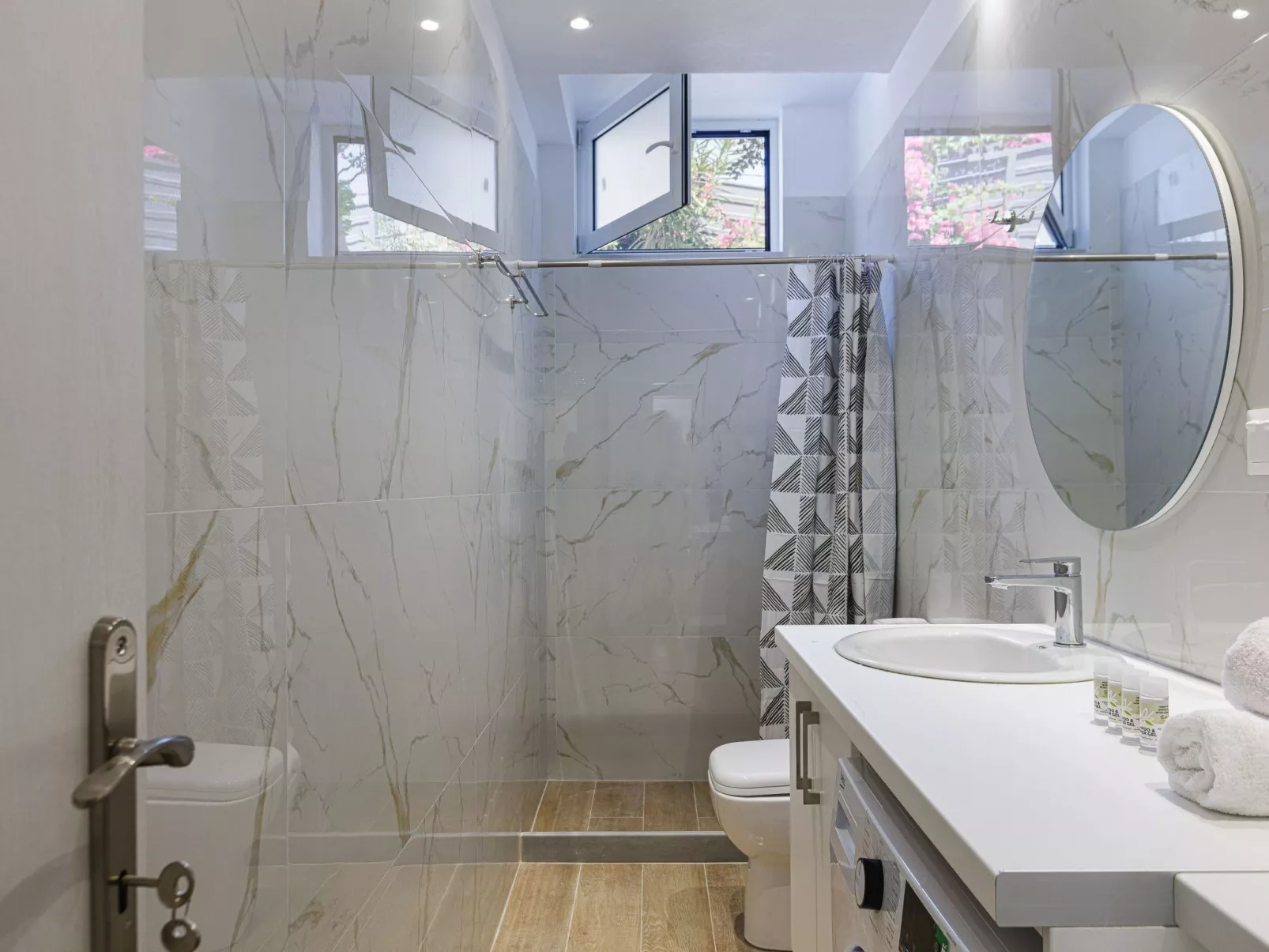 Haus in Vlichada mit tragbarem Barbecue-Image-tags.info