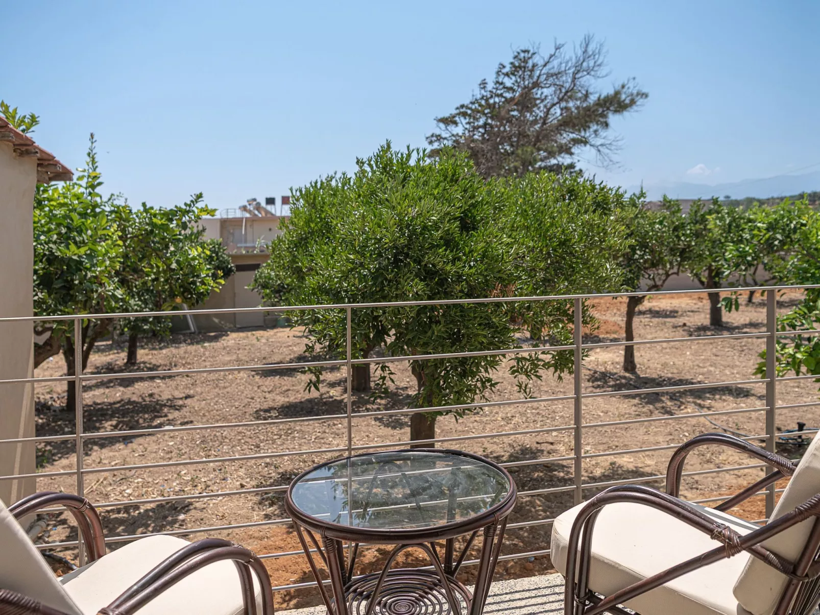 "Villa Portokalea", direkt am Meer-Draußen