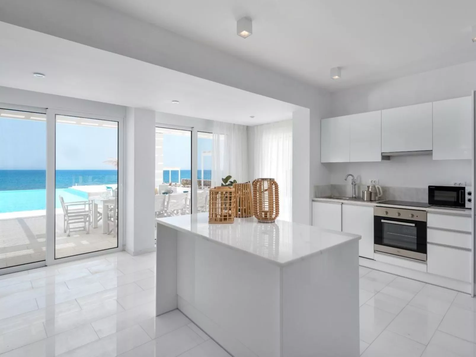 Strandvilla Maria für 12 Personen-Dedans