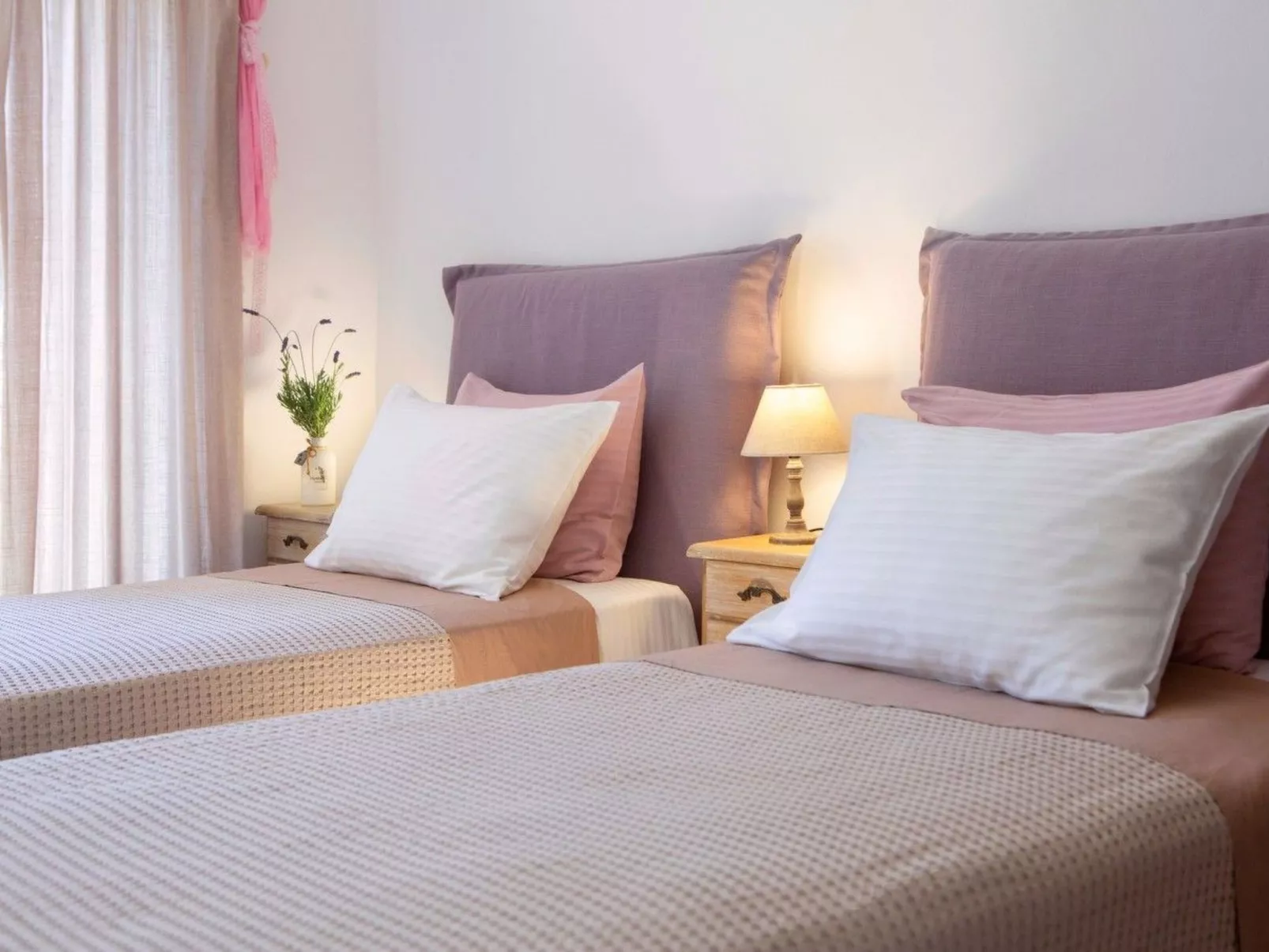 "Agapi" mit Infinity-Pool-Inside