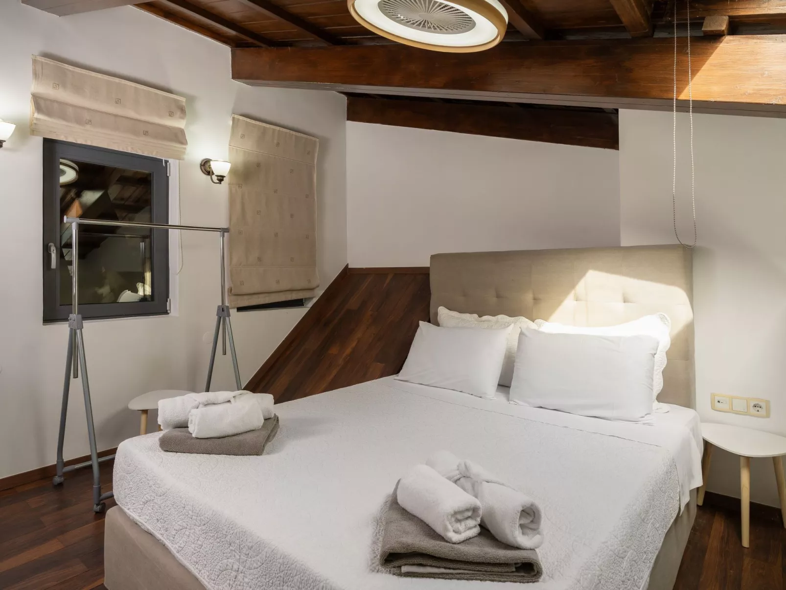 Kostenloses Frühstück, Pools, Kinderbereich, für 20 Gäste-Drinnen