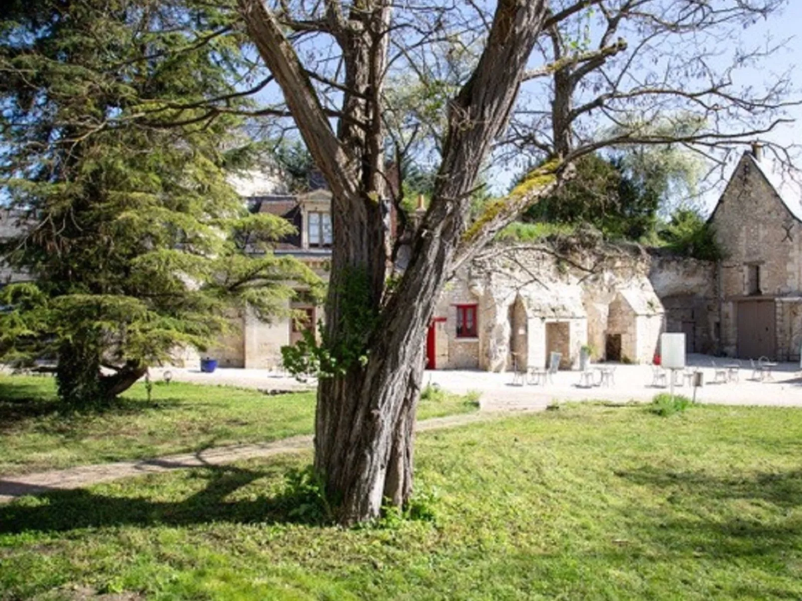 Cottage de la tour duplex 100m2 mit Pool Azay le rideau-Draußen