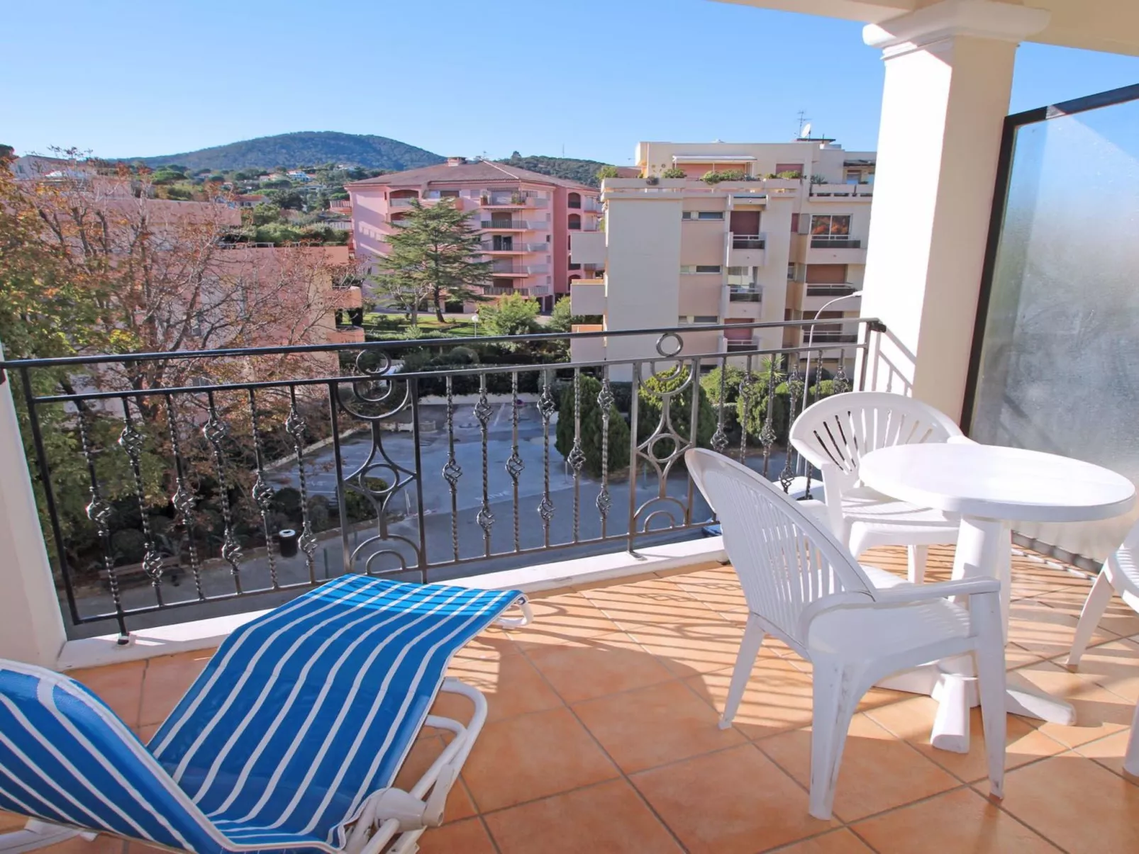 Apartment Port marine T4 mit Pool Residenz-Outside