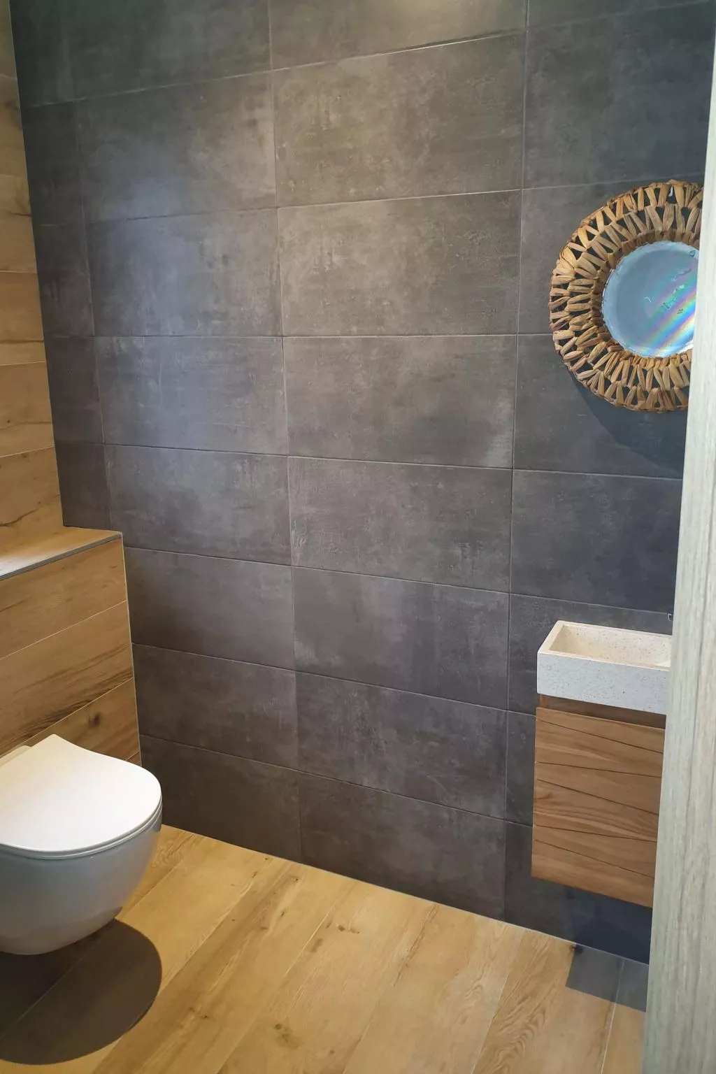 Neues Haus in Meeresnähe mit beheiztem Pool-Image-tags.info