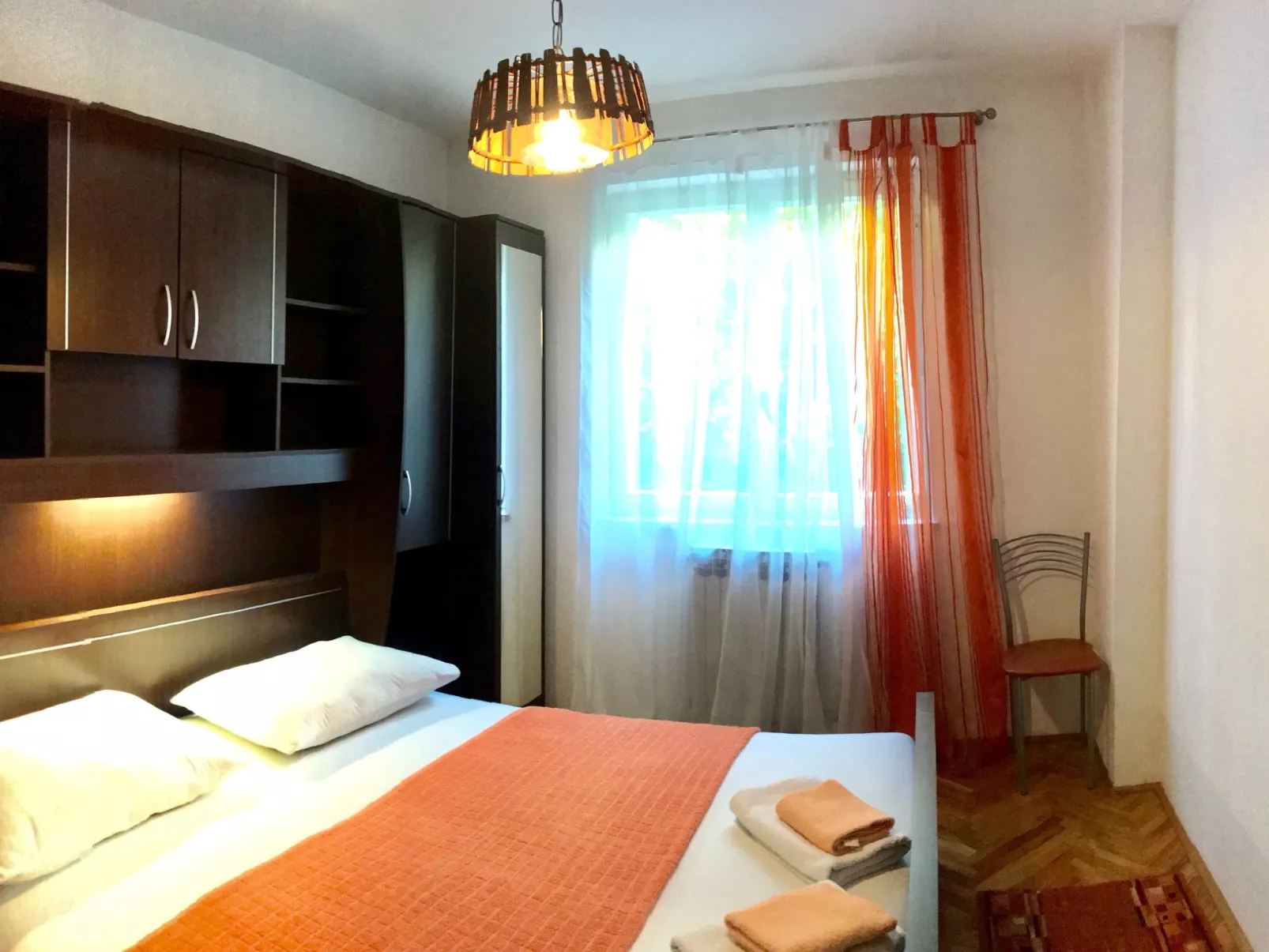 Mit Wasserblick-Dedans