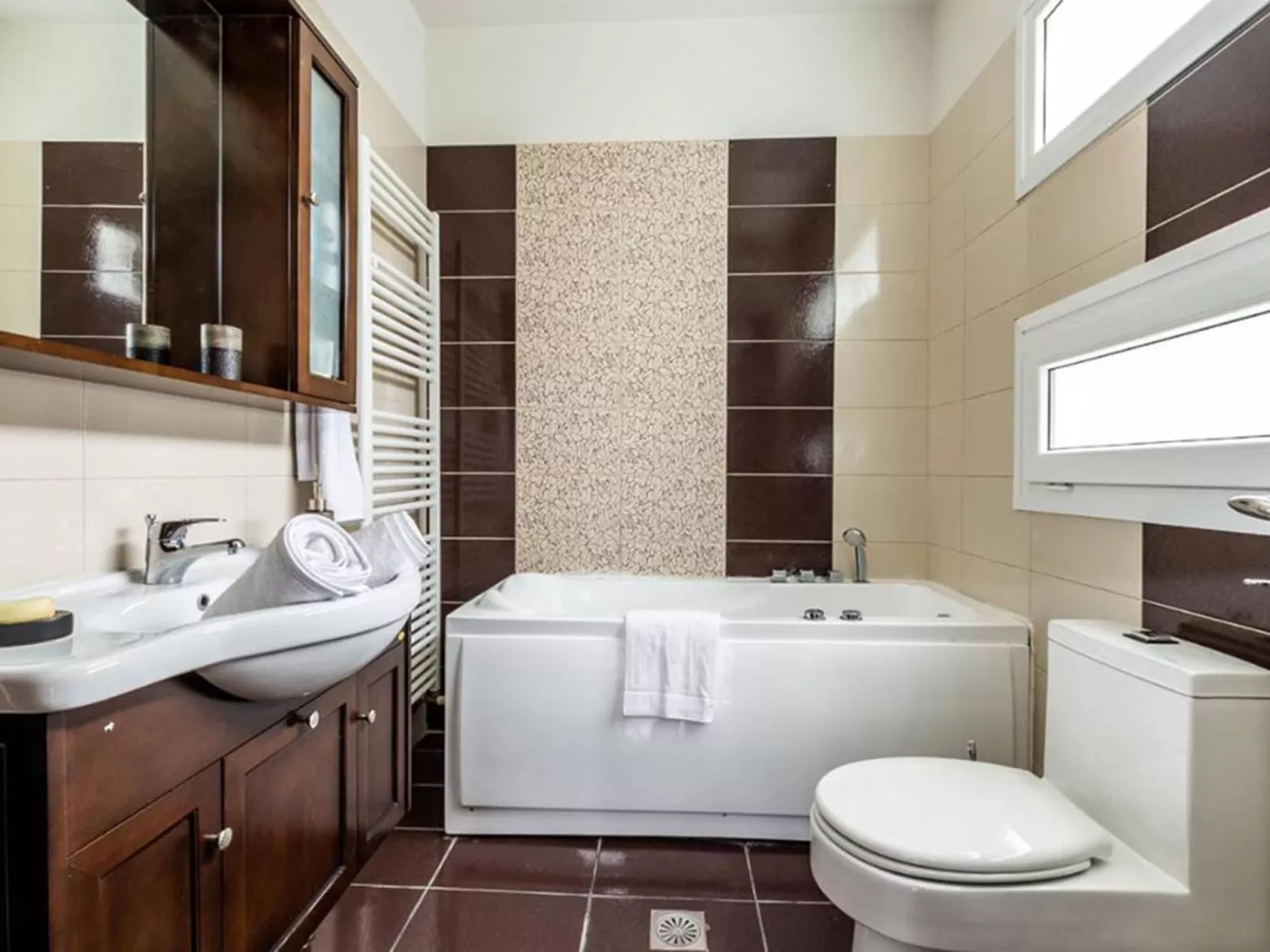 Gga Allbatros Villa-Image-tags.info