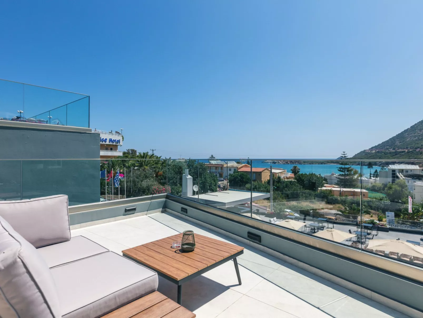 Isla Villen und Suiten Uranus Villa-Image-tags.info