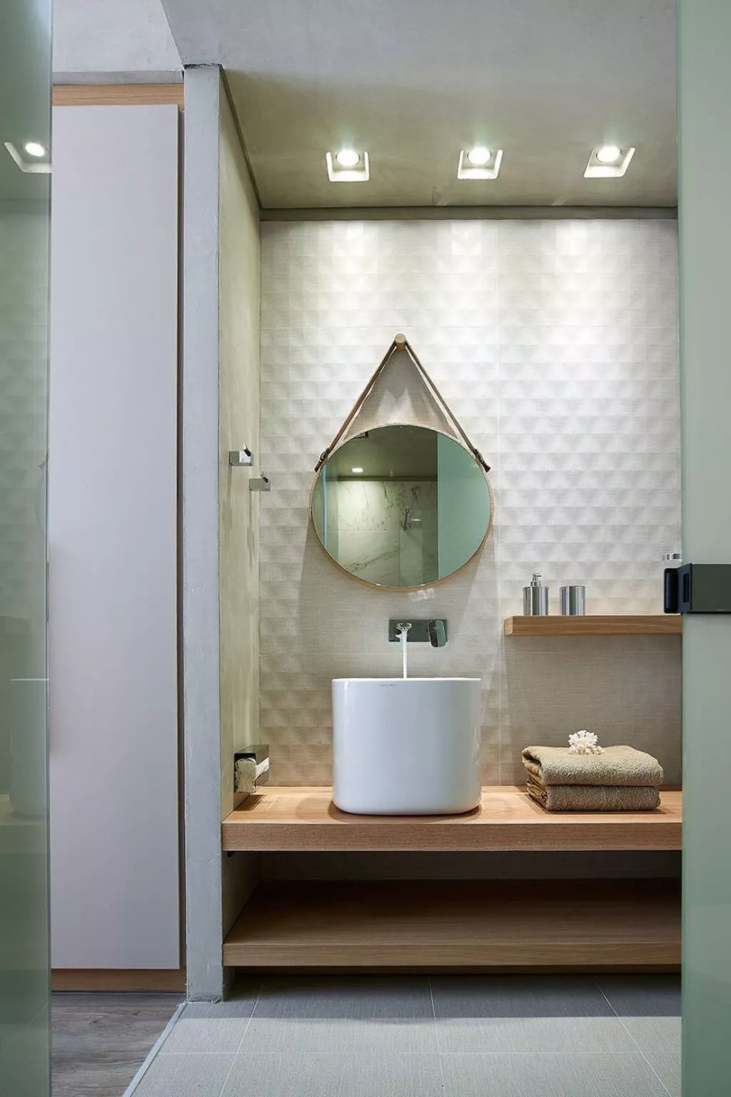 Youphoria Beachfront Estate-Image-tags.info