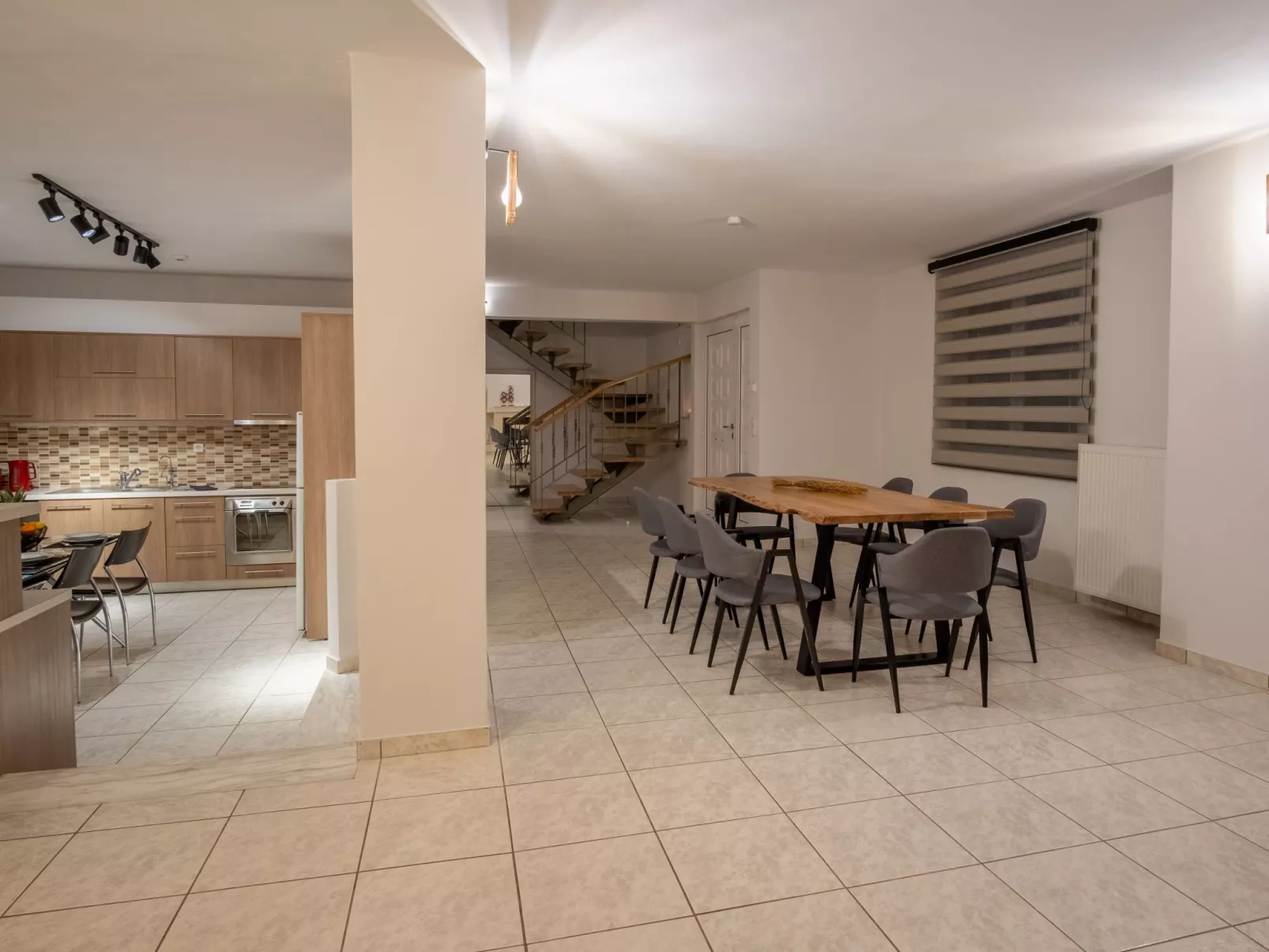 Haus in Agii Theodori mit privatem Pool und Panoramablick-Drinnen