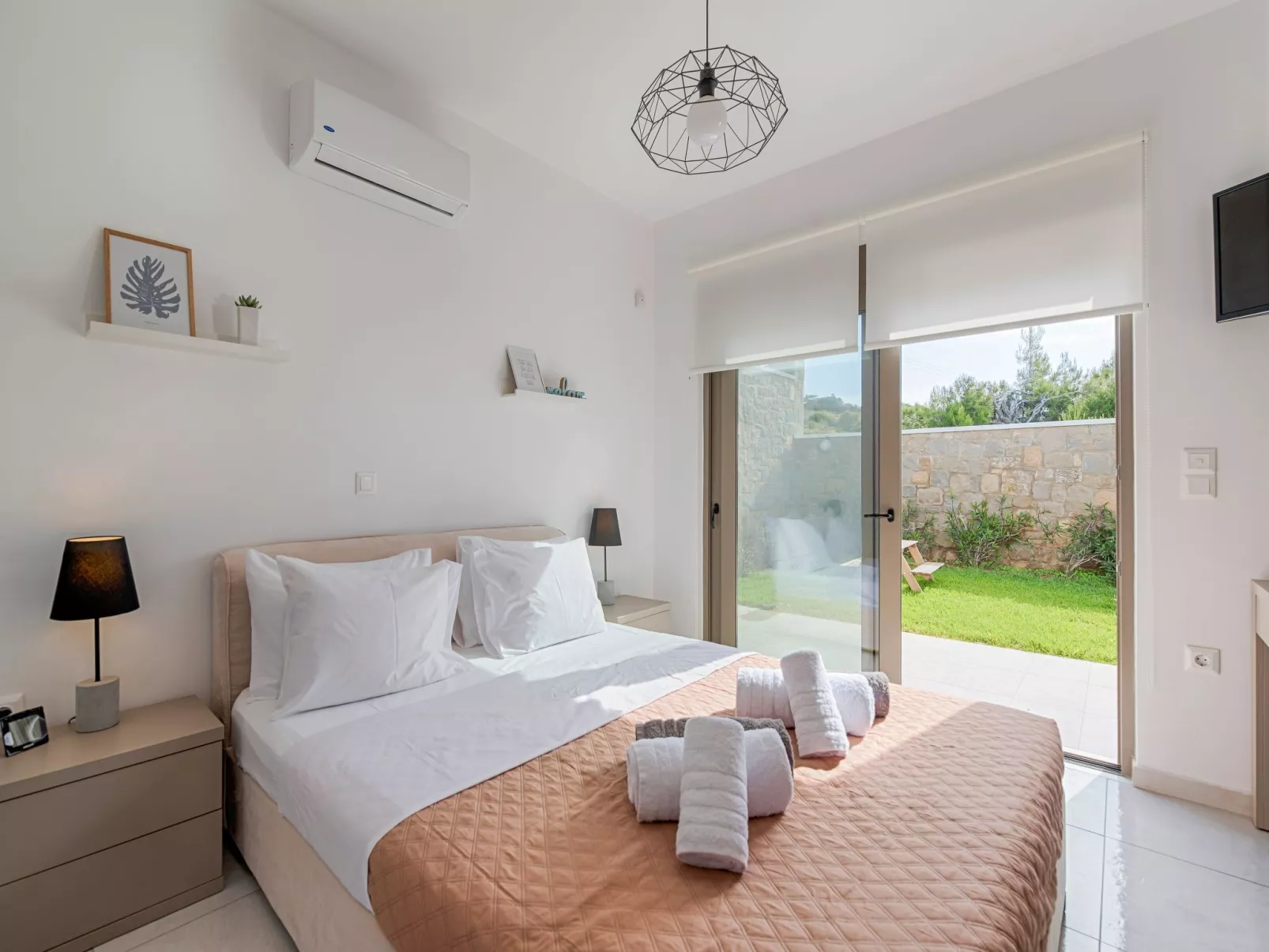 Sea La vie Villa-Inside