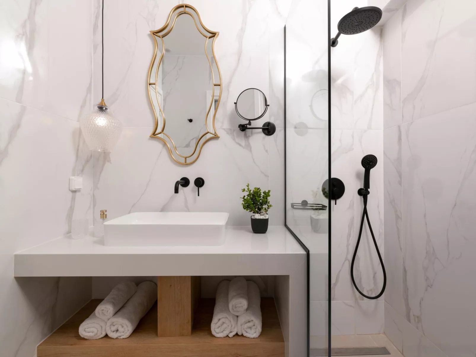 Mariann Premium Suites-Marie Suite-Inside