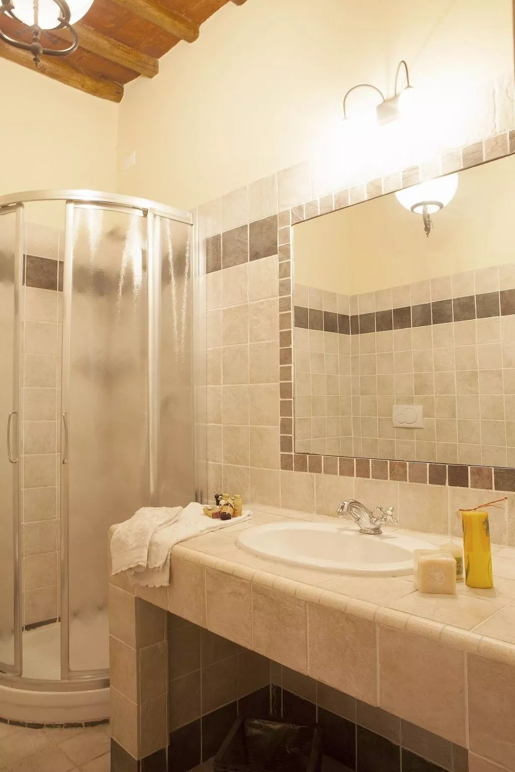 Tetti Capponi' Wohnung mit Gemeinschaftspool-Dedans