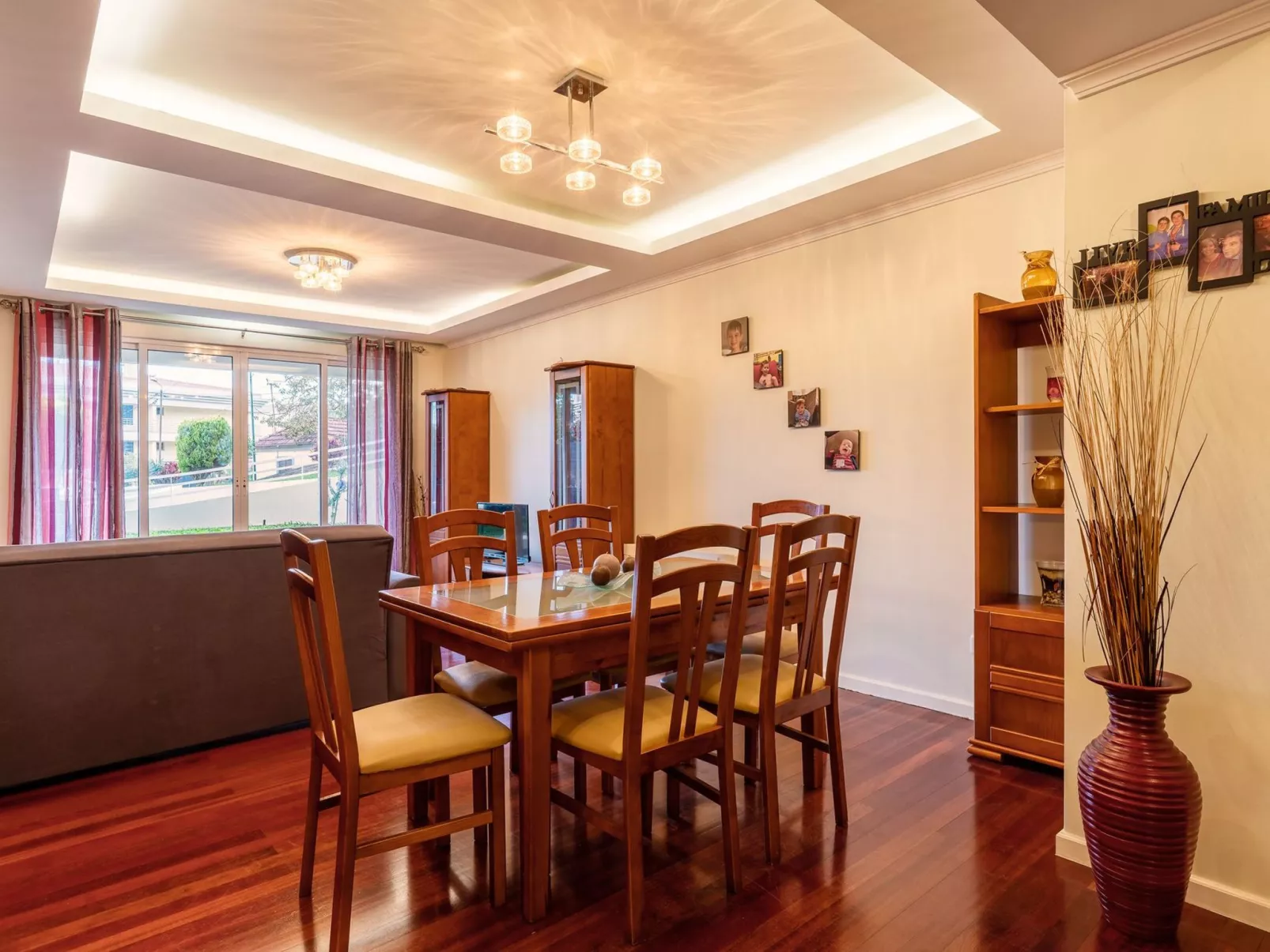 Luxuriöses Appartement mit hervorragender Lage und hervorragender Qualität.-Drinnen