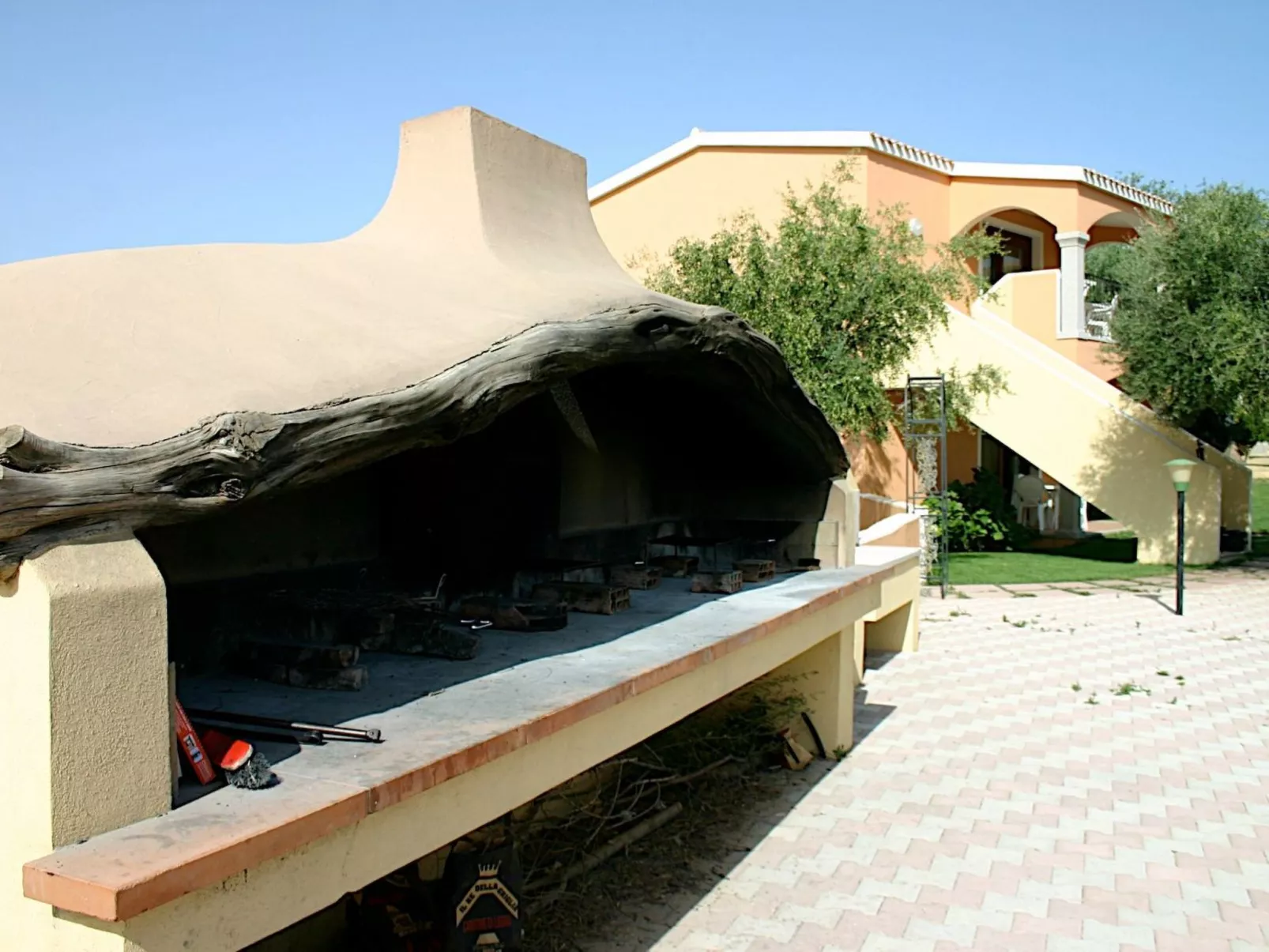 Badus in Badesi-Outside