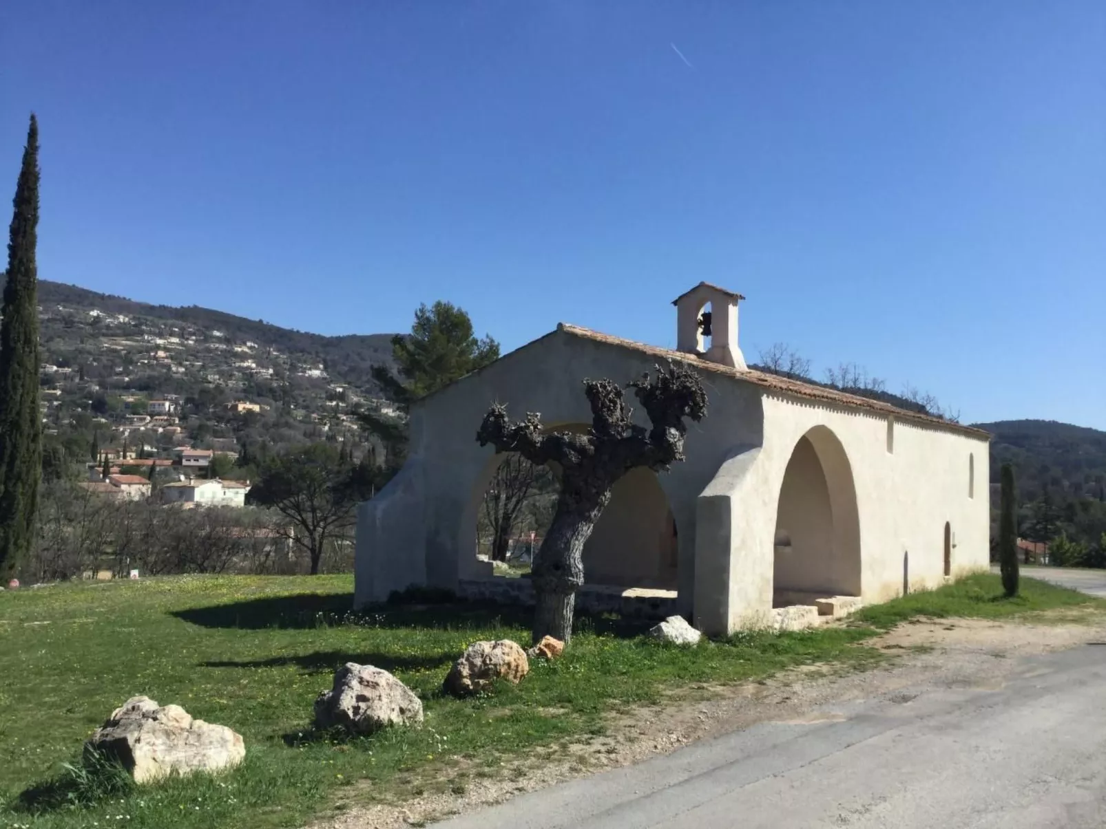 "Meline" mit Aussicht-Draußen