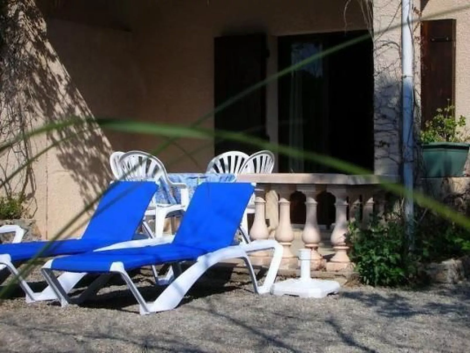 "Cigale" mit Pool-Image-tags.info