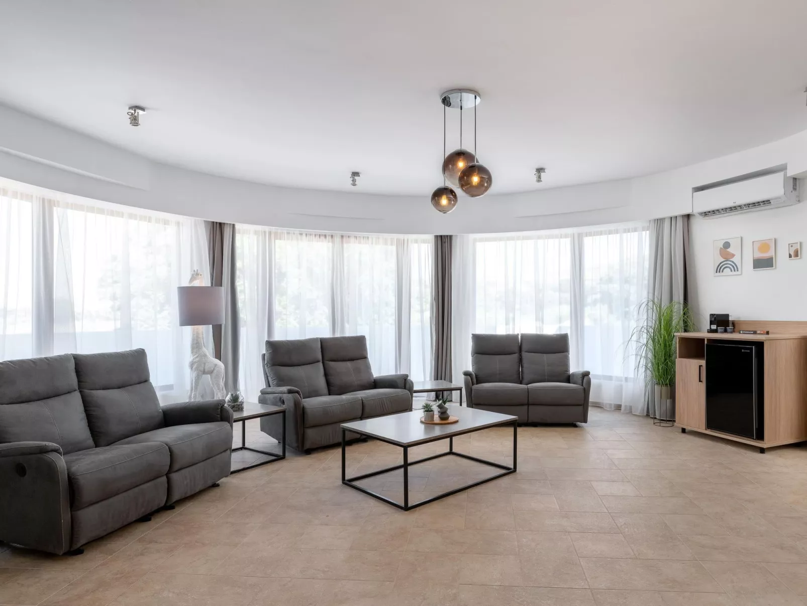 Villa Hamilton für 12 Personen in Rhodos-Stadt-Dedans