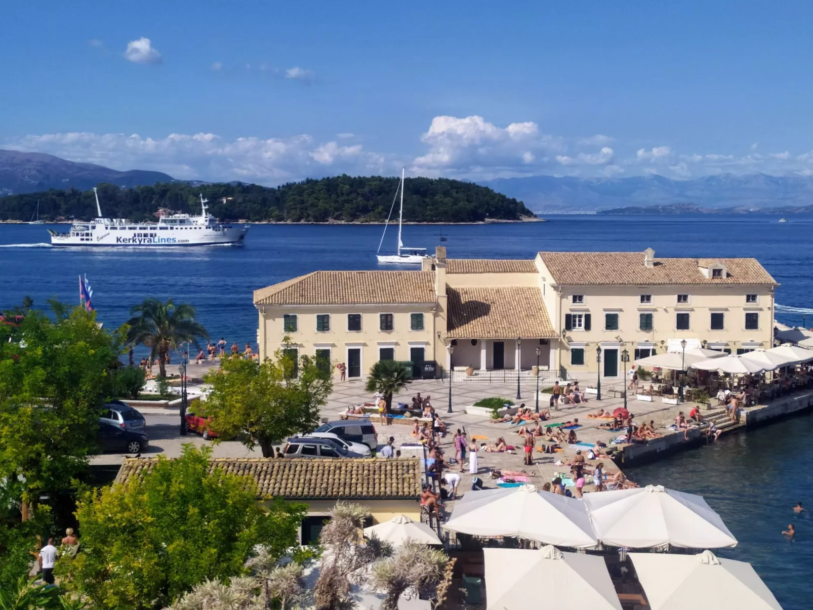 Ferienvilla "Villa kerkyra" mit eigenem Pool-Image-tags.info