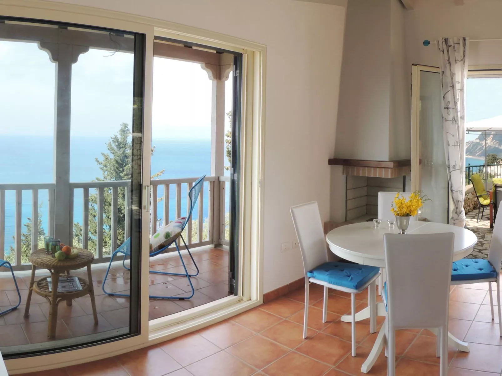 Villa Spiaggia Dorata mit privatem Pool - Drinnen