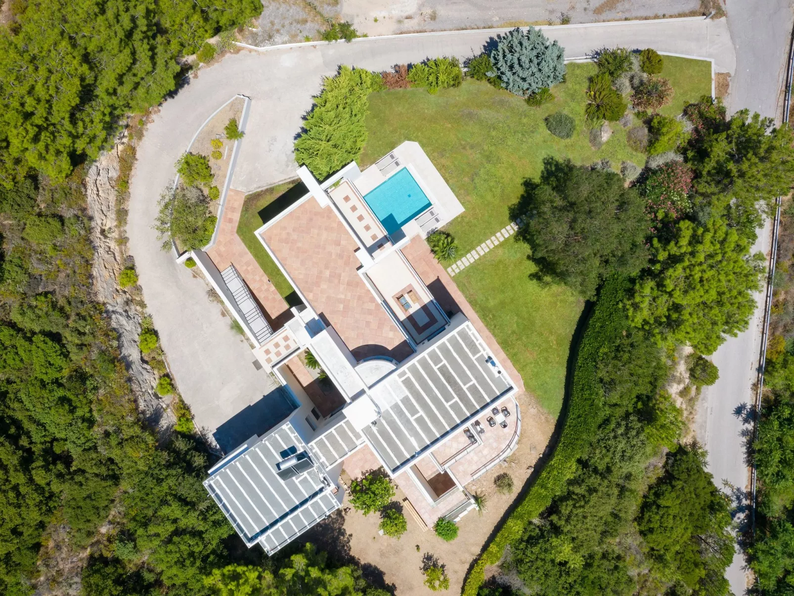 Ixian Hilltop Villa-Dehors