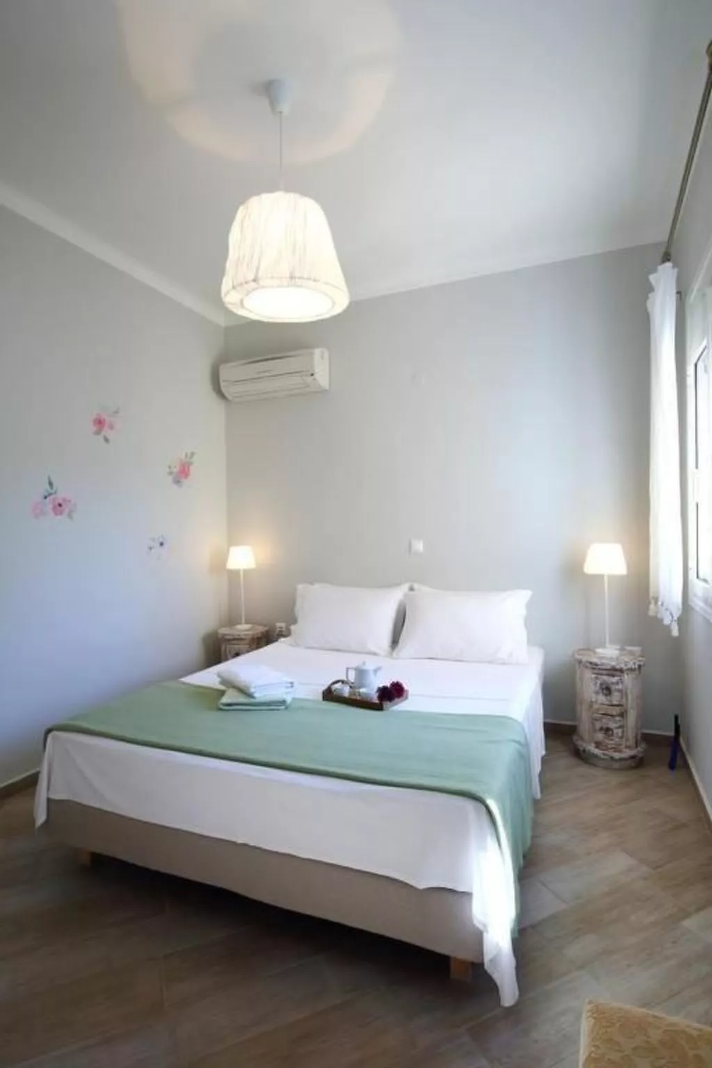 "Alea Resort" mit eigenem Pool-Inside