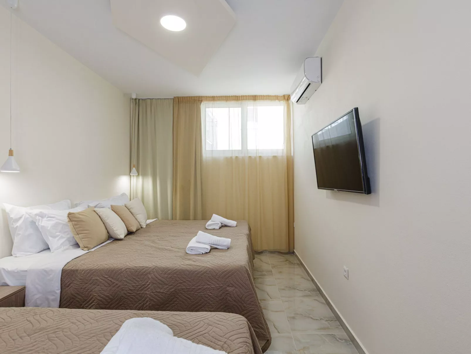 Haus in Vlichada mit tragbarem Barbecue-Inside