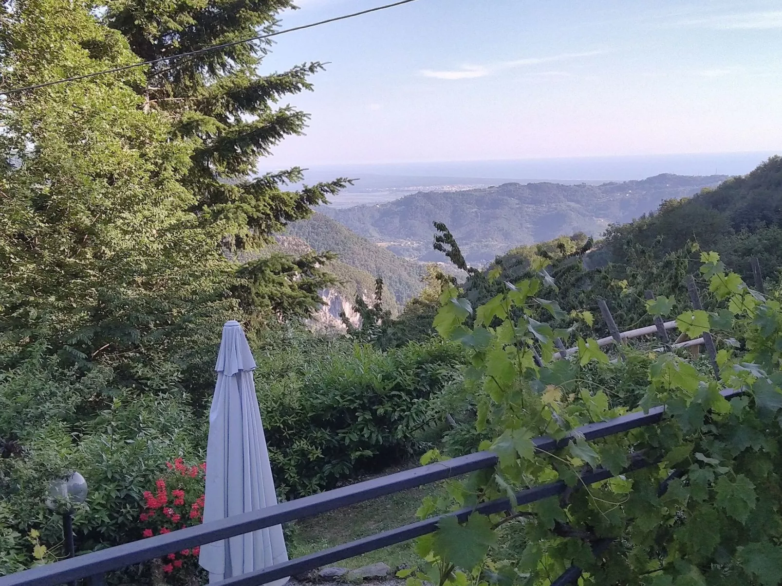 Mit Garten, Grill und Terrasse-Image-tags.info