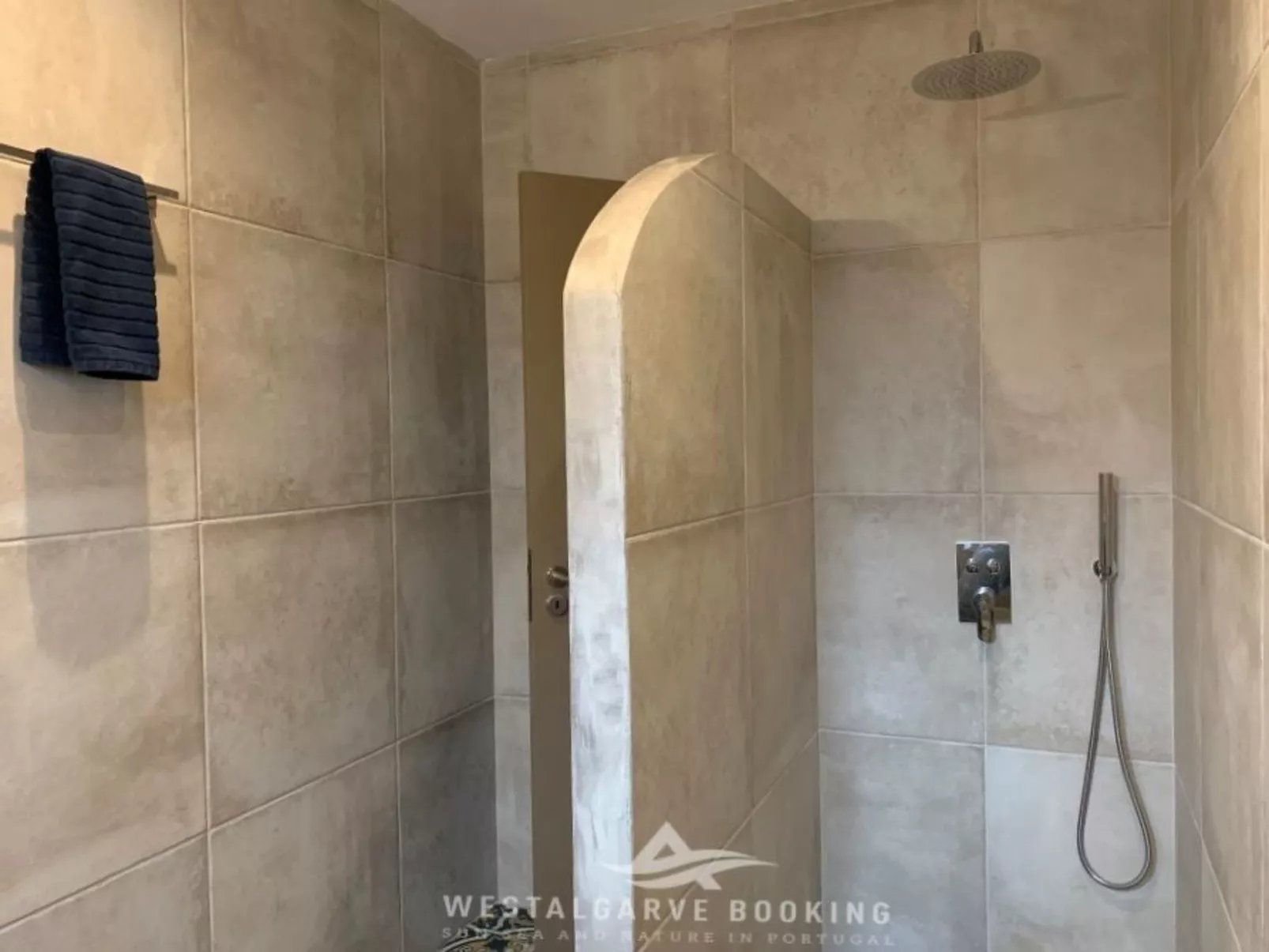 Charmantes Ferienhaus mit schöner Aussicht, 2 Schlafzimmer-Image-tags.info