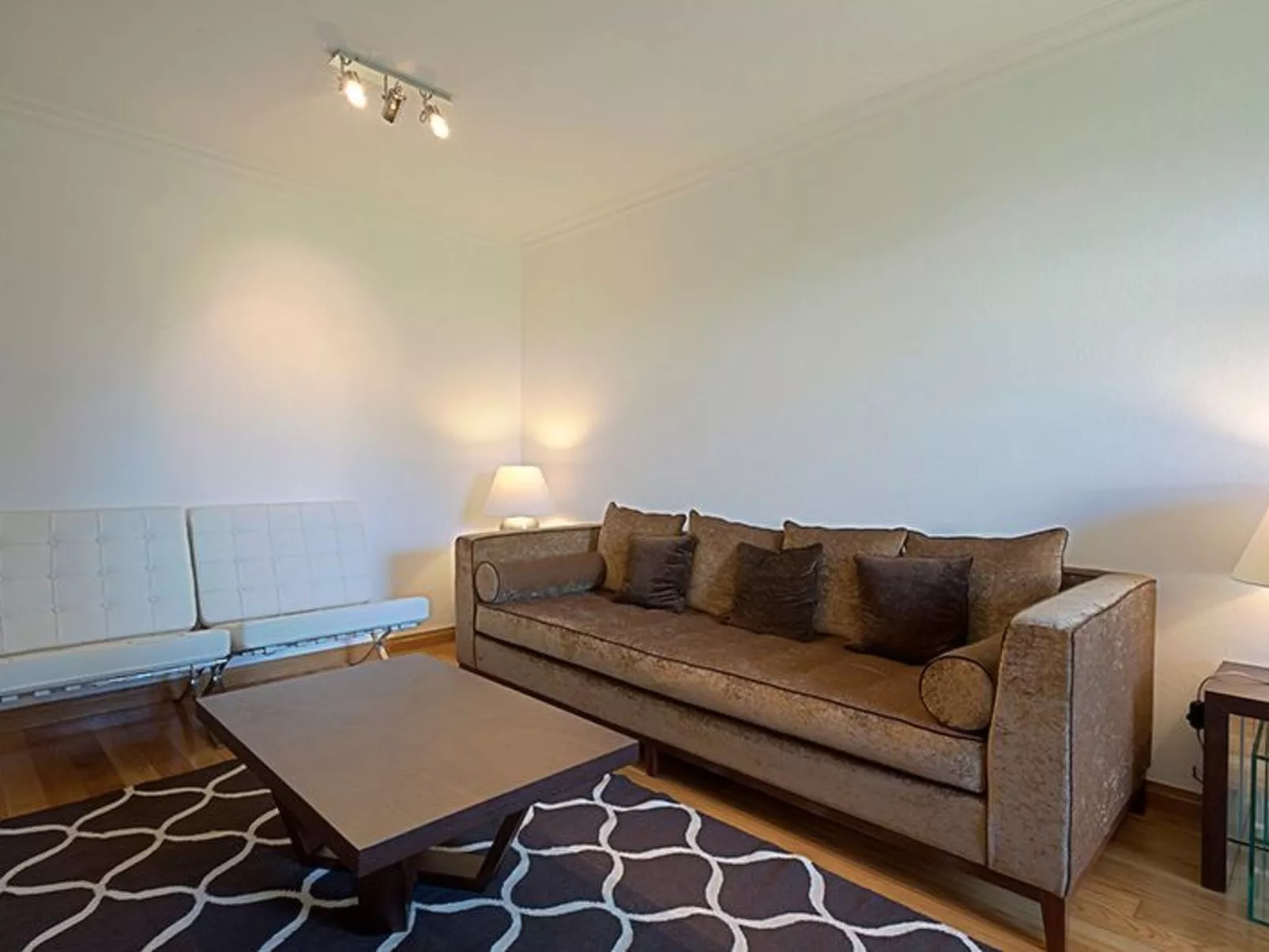 Grünes Ávila-Image-tags.info