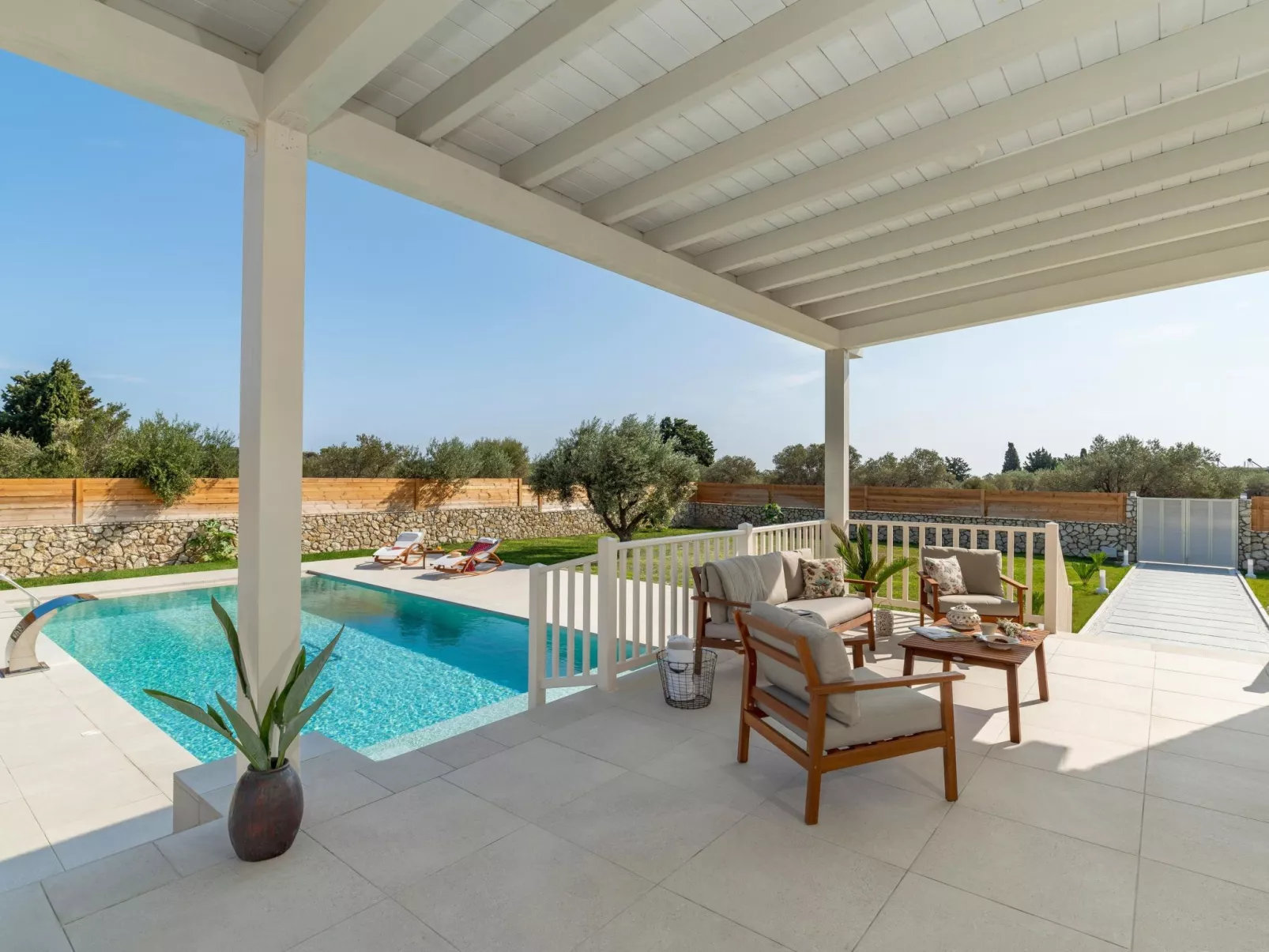 Ferienvilla Petra in Kolympia Village-Outside