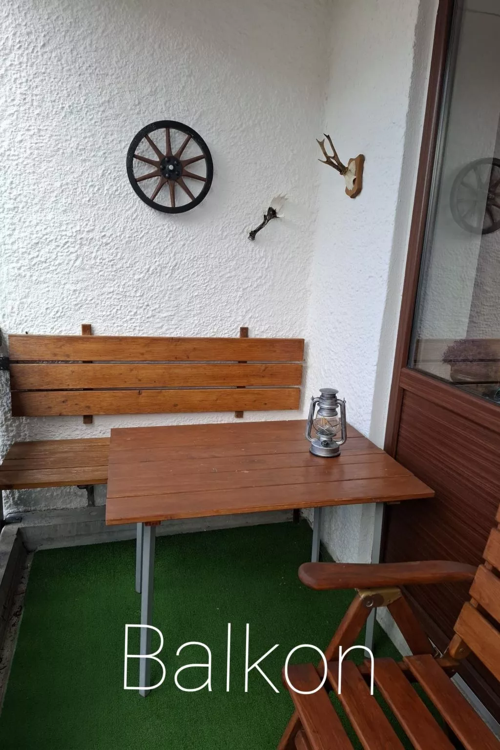 Wanderglück-Outside