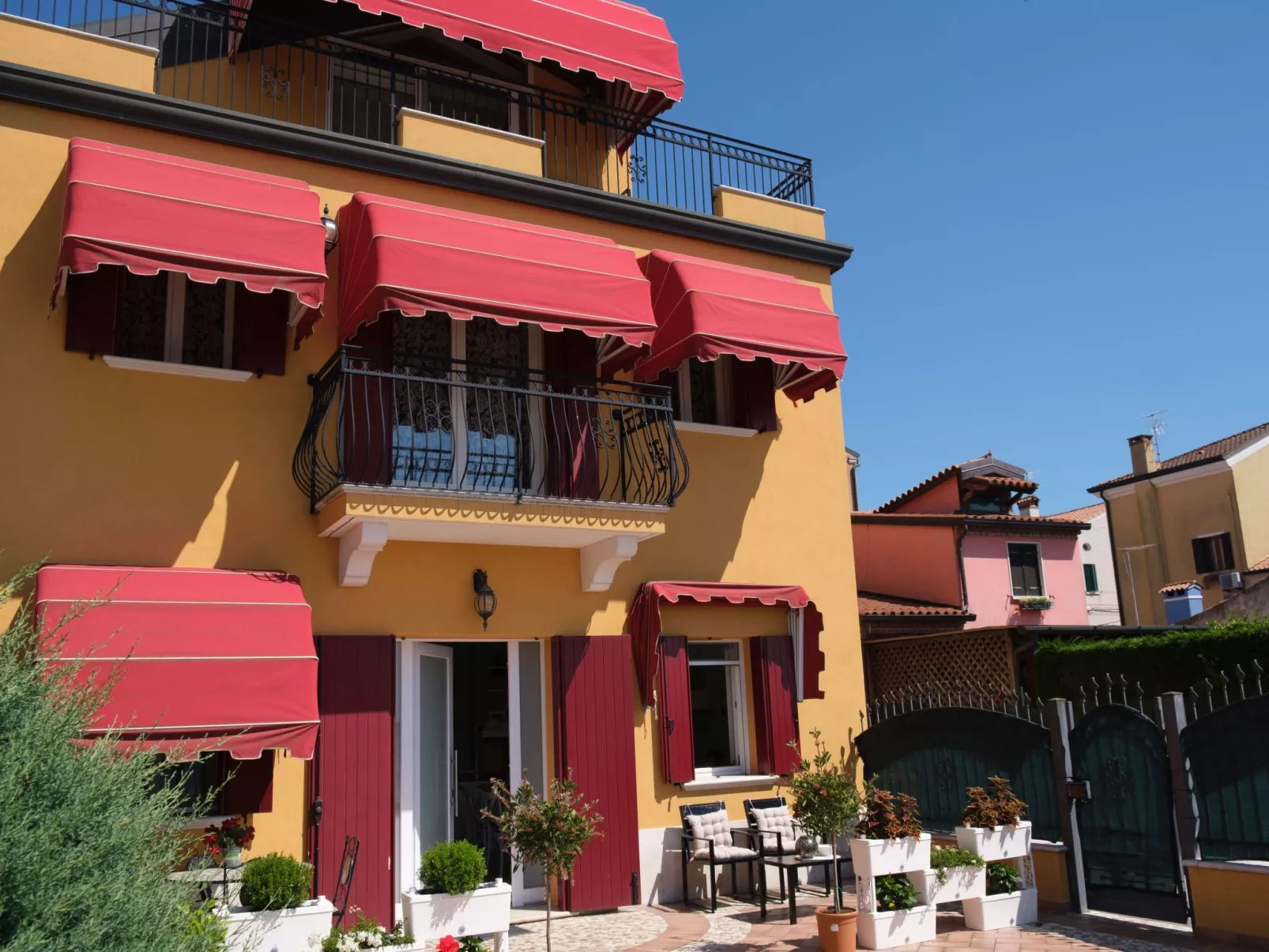 Wohnung mit Meerblick-Outside