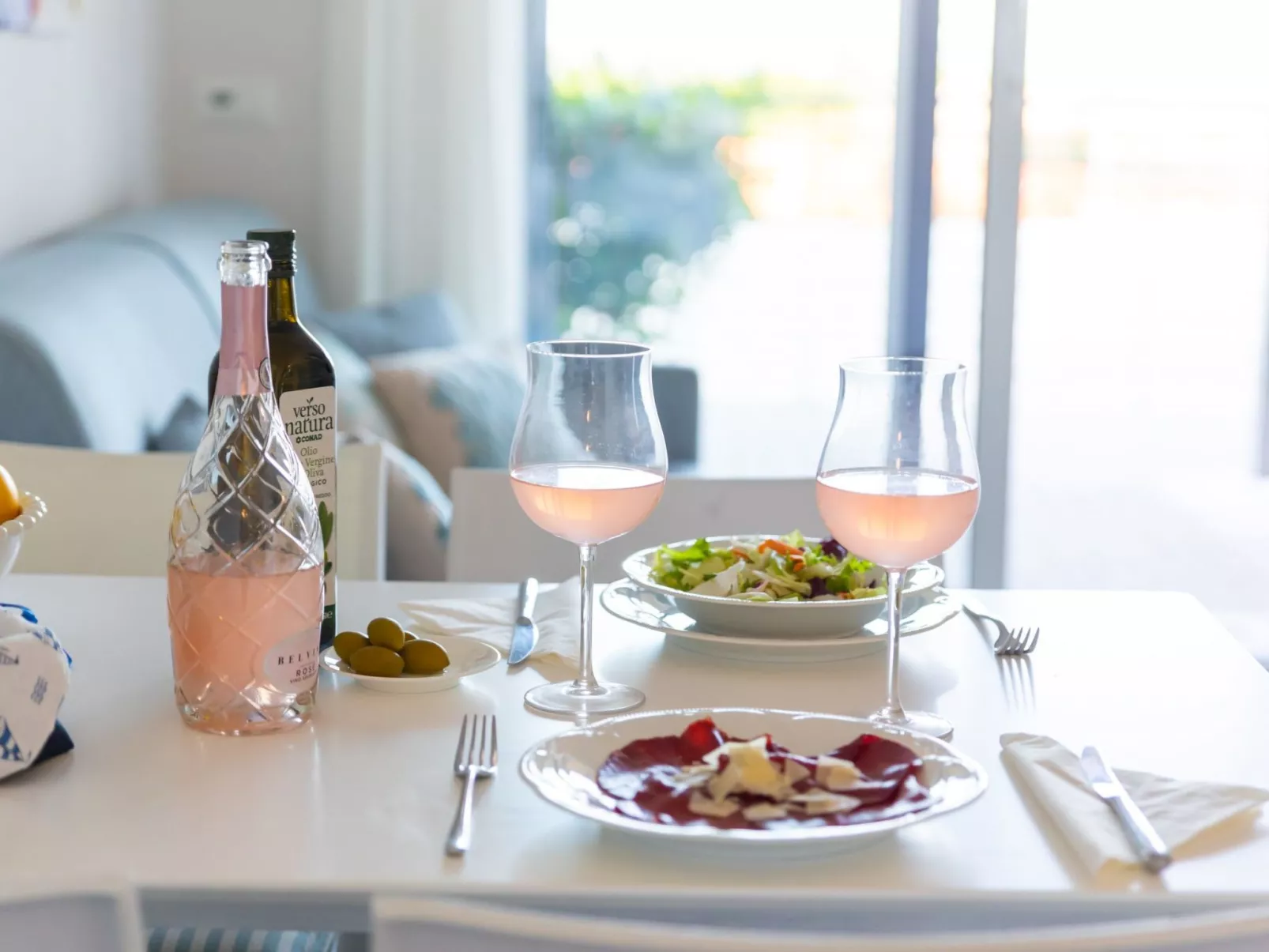 Perla Abernathy - Haus mit Pool und Garten-Inside