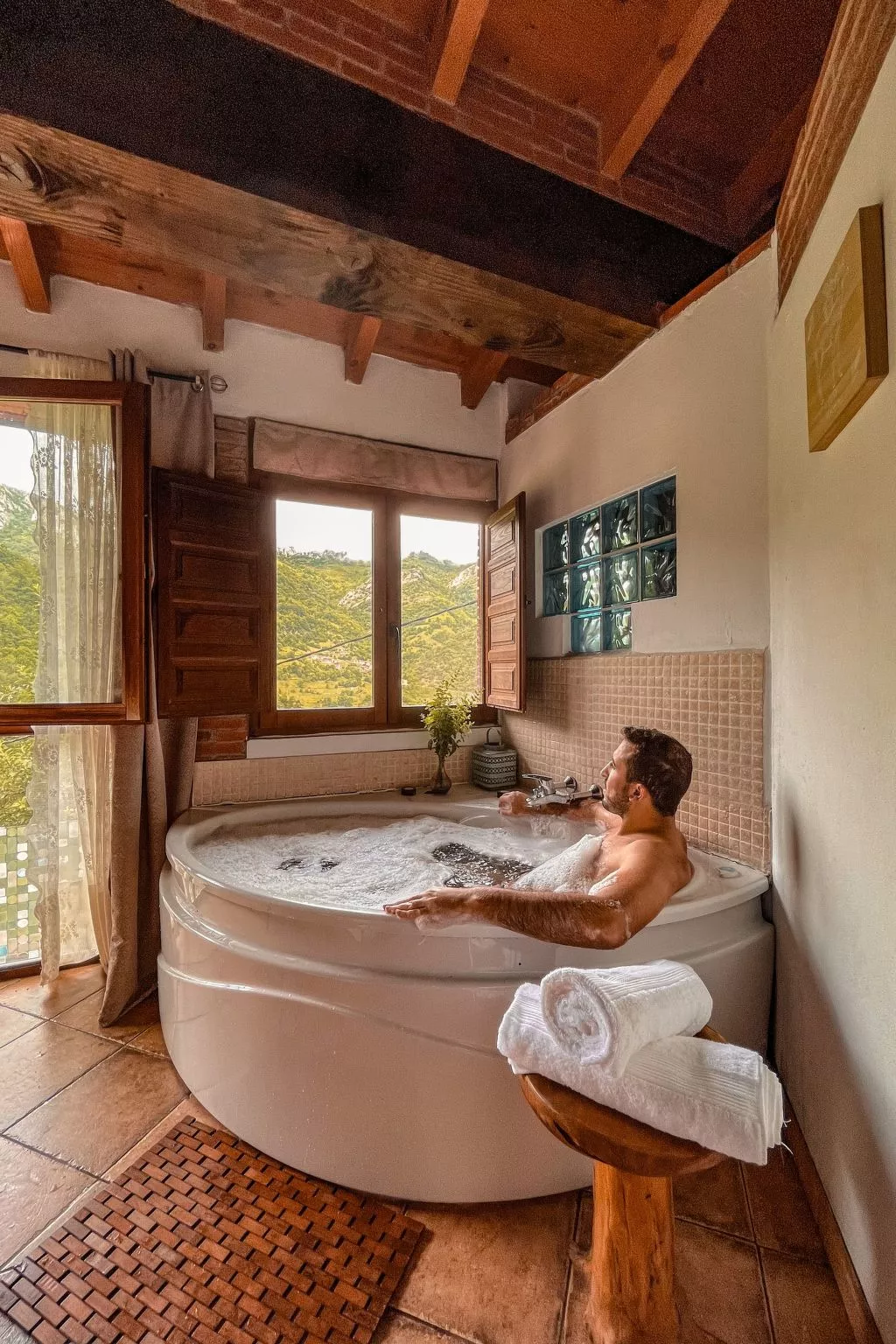 Ländliche Wohnung El Carbayu-Inside