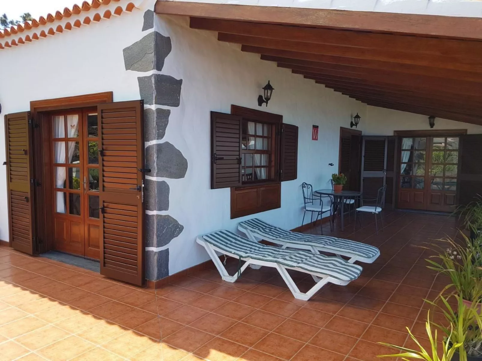 "Las Viñas" mit Wasserblick-Dehors